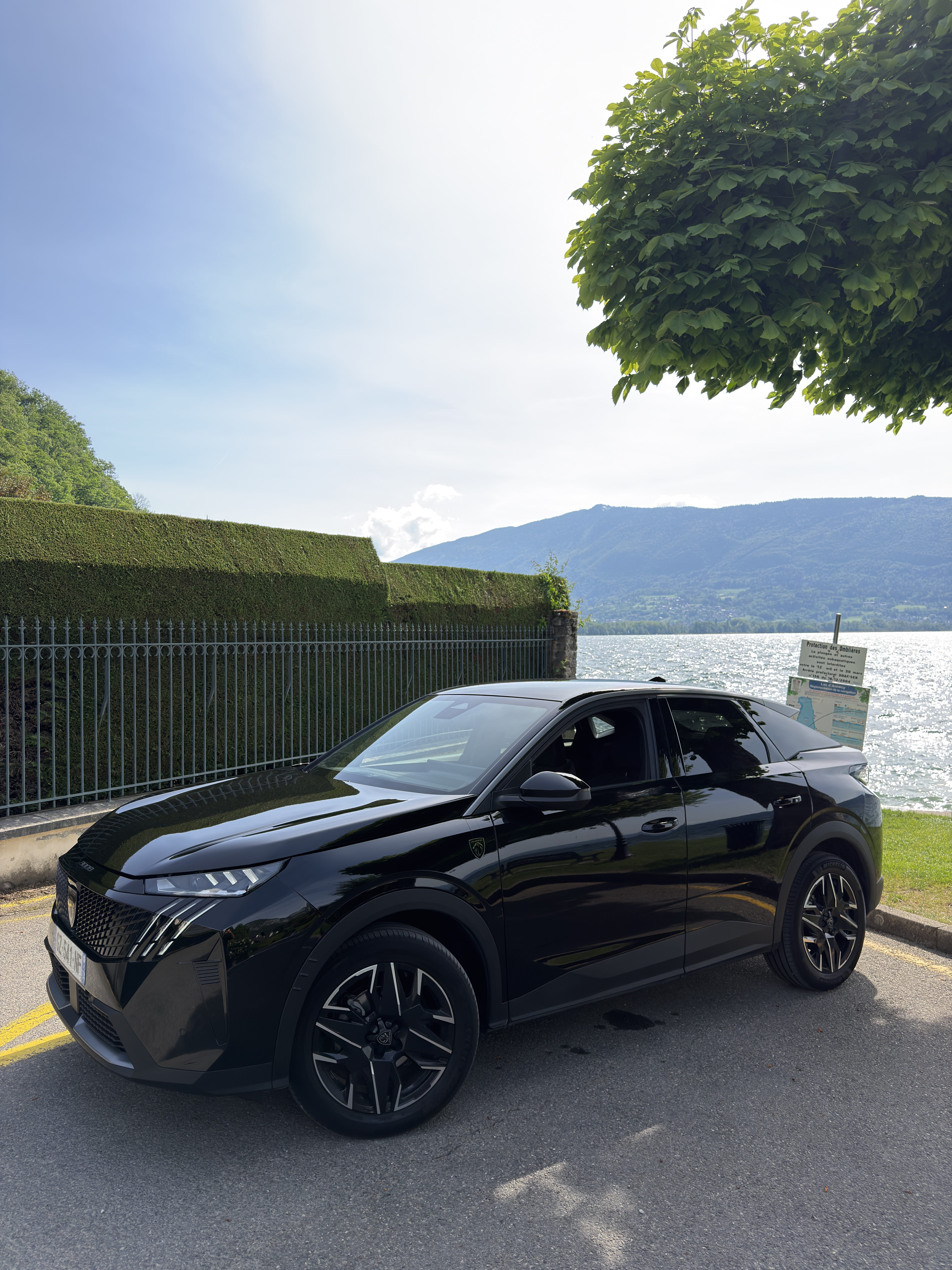 Peugeot 3008, 2024, Essence 95 / Électrique (hybride), automatique