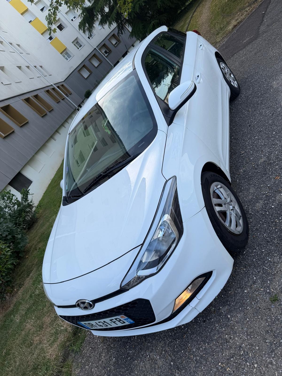 Hyundai i20, 2015, Essence 95