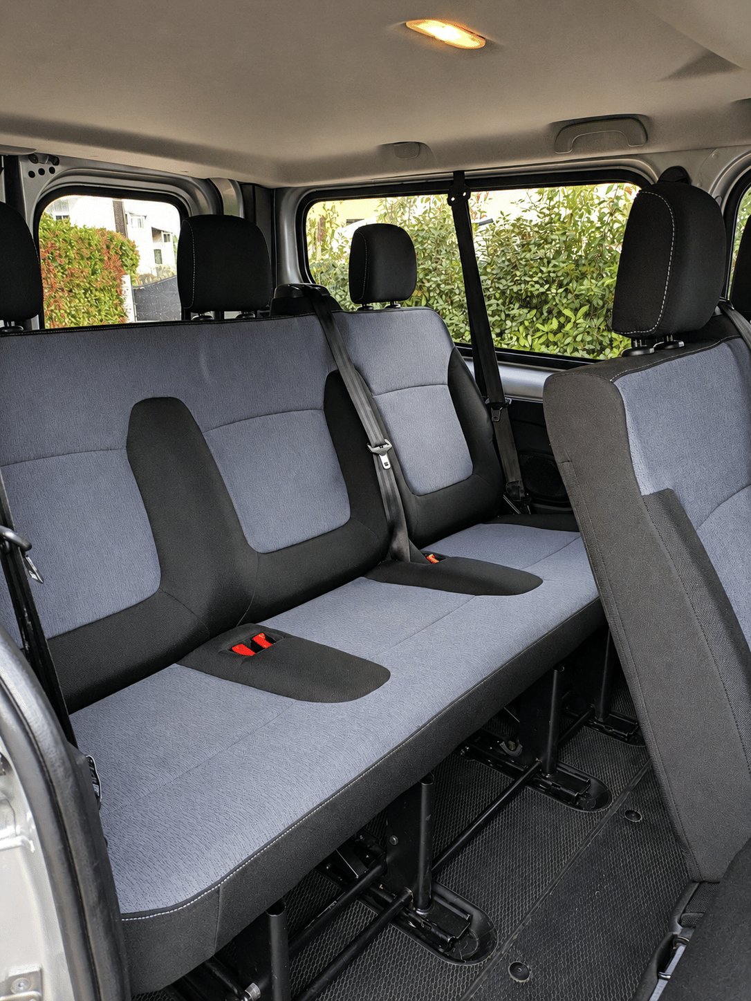 Opel Vivaro Combi 1.6 CDTI avec Entrée audio / iPod
