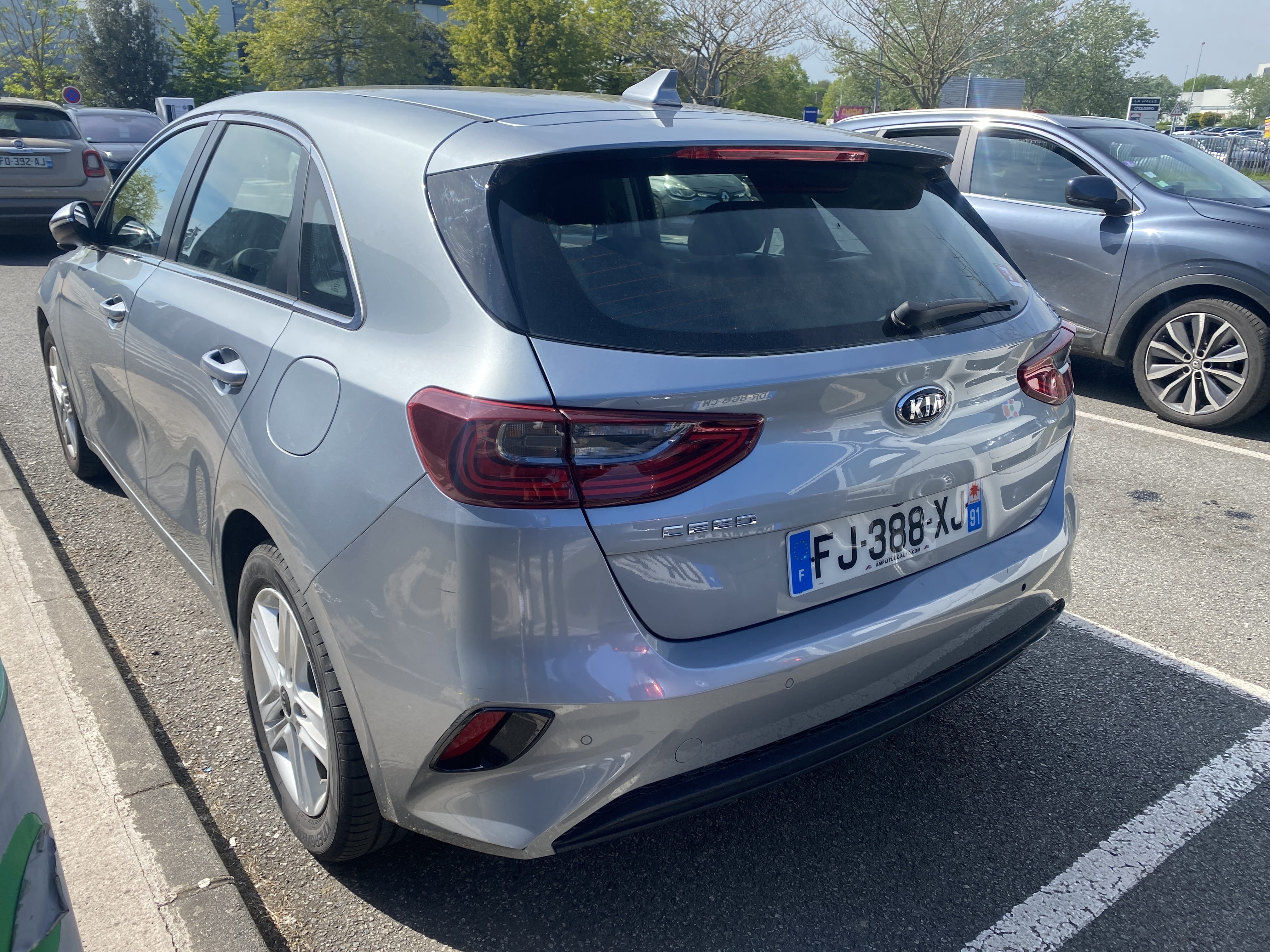 Kia Cee'd avec GPS