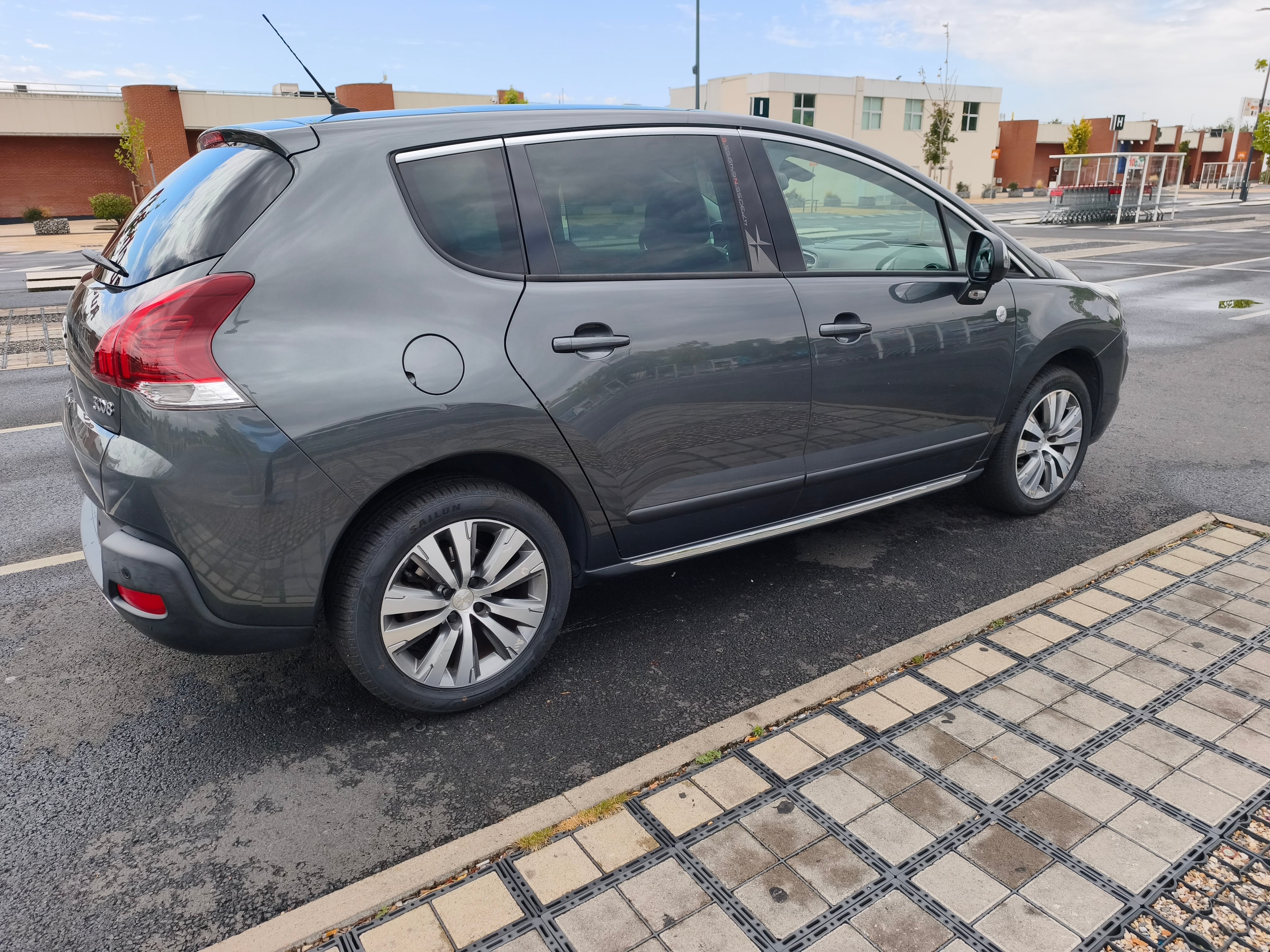 Peugeot 3008 avec Audio Bluetooth