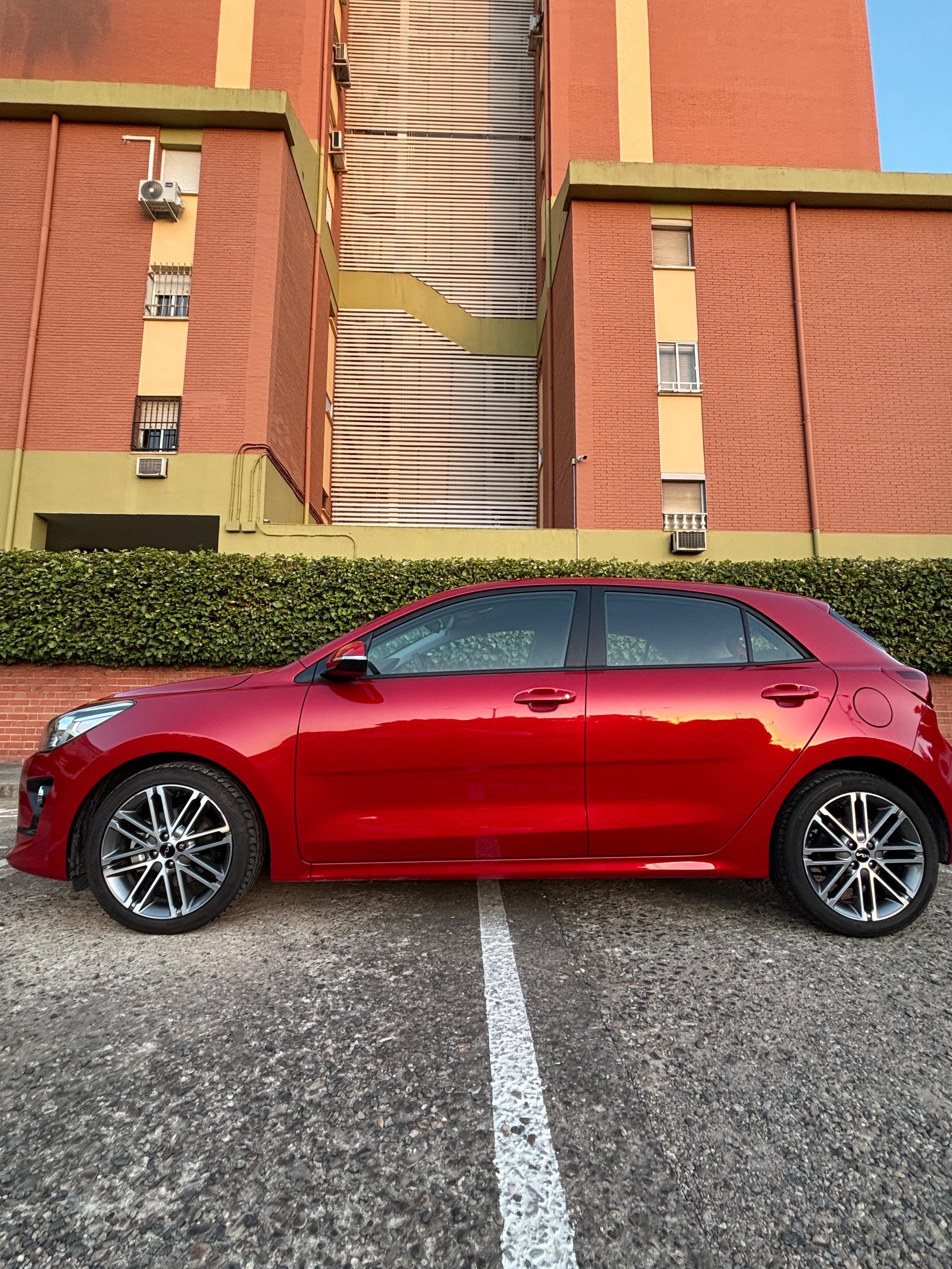 Kia Rio con Aire acondicionado