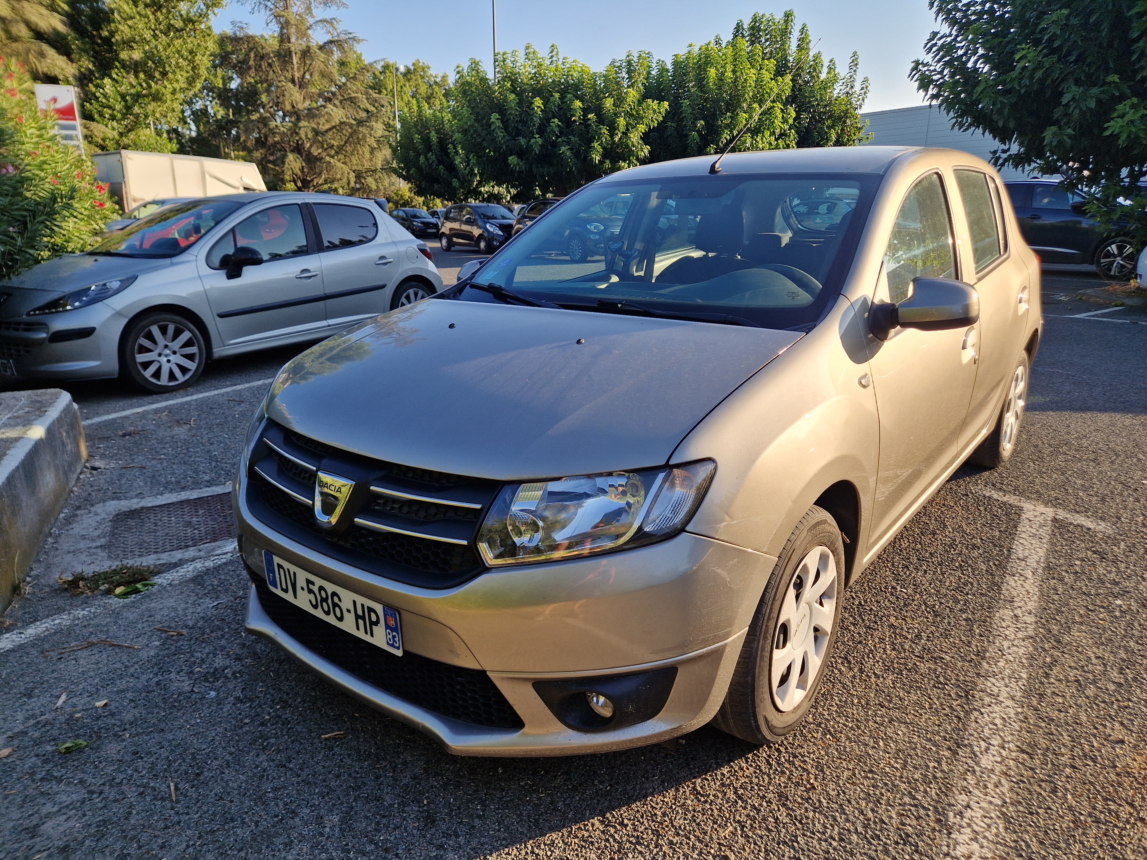 Dacia Sandero avec Audio Bluetooth