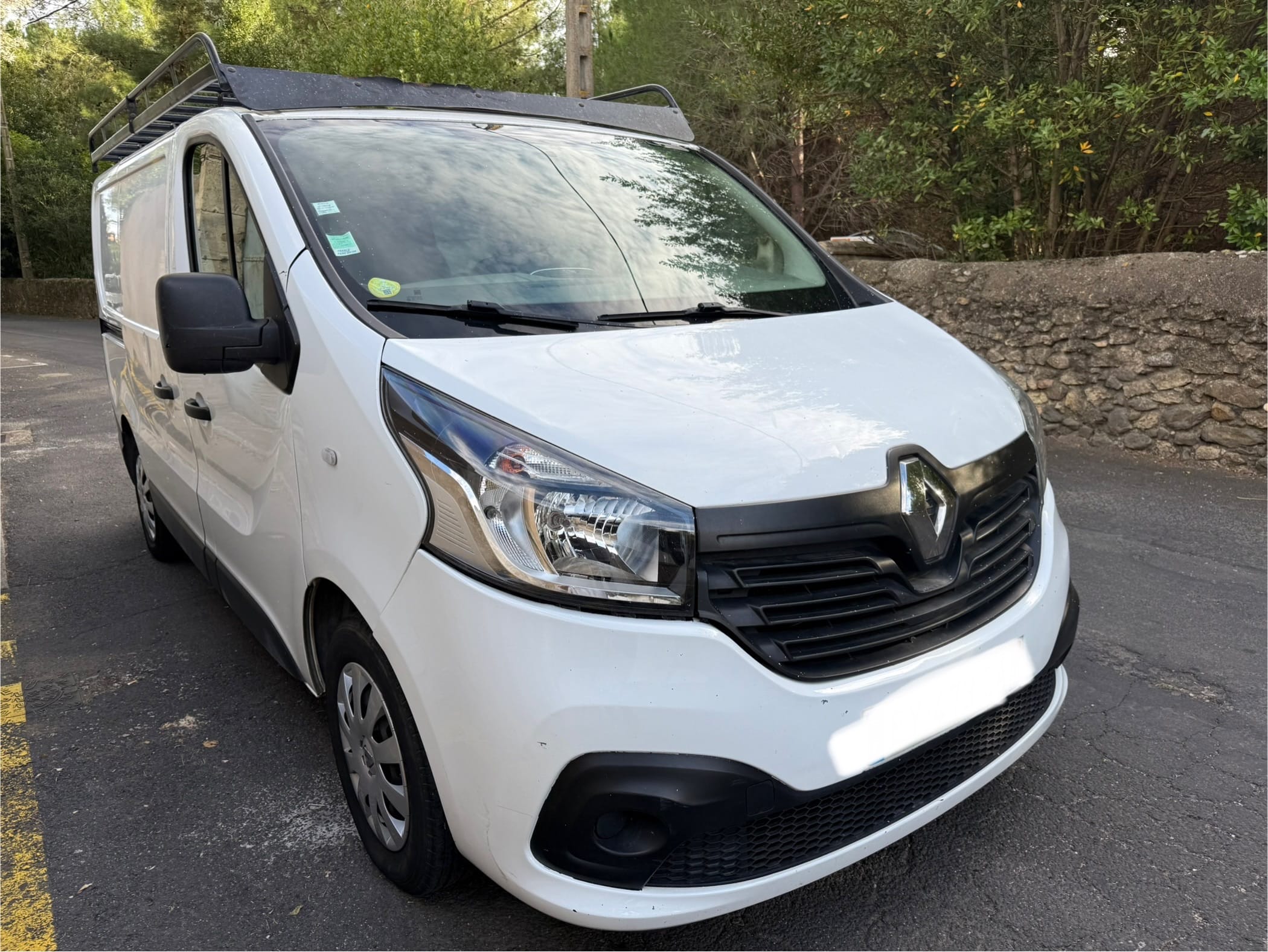 Renault Trafic avec Chaines