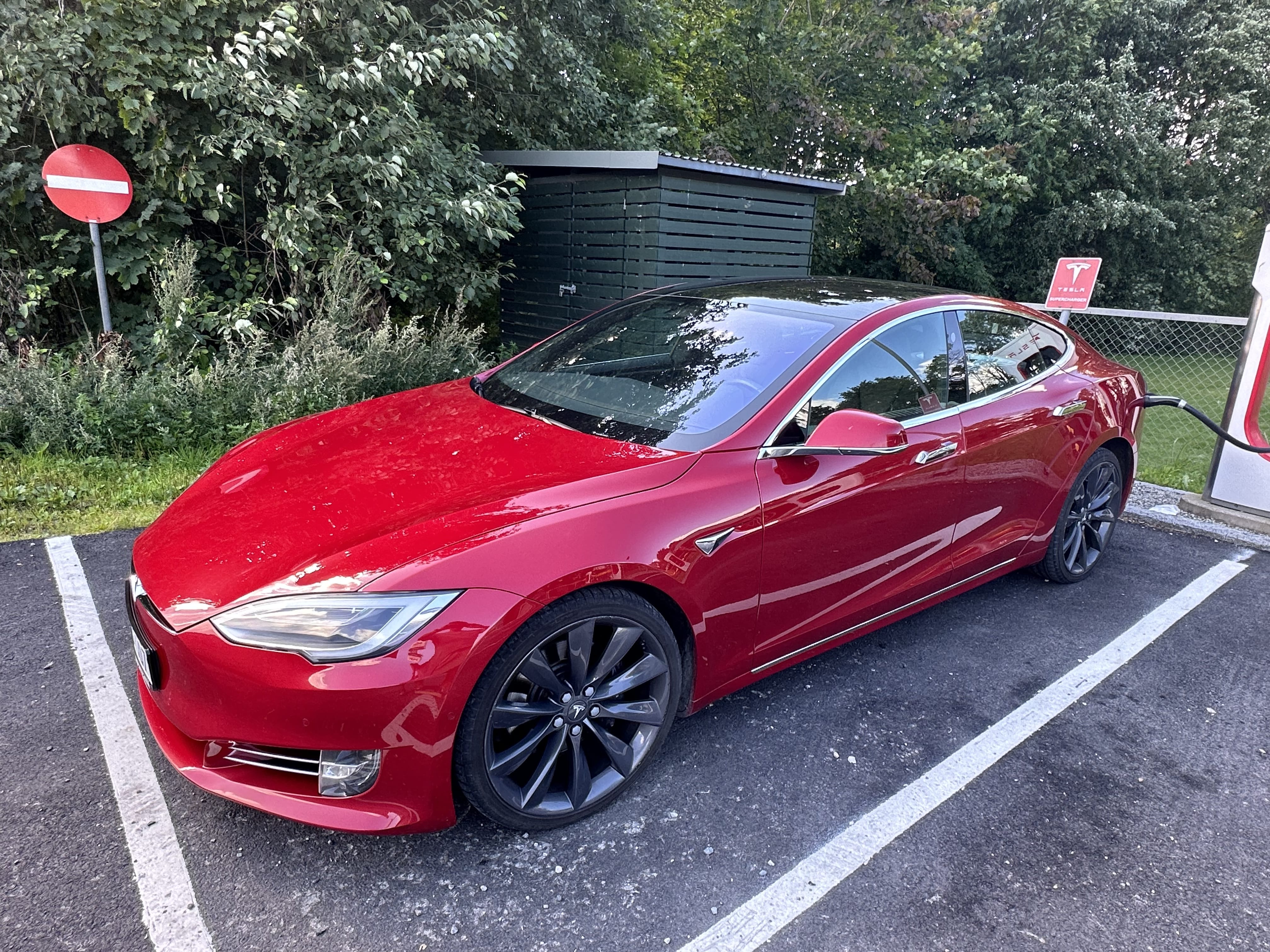 Tesla Model S med Apple CarPlay