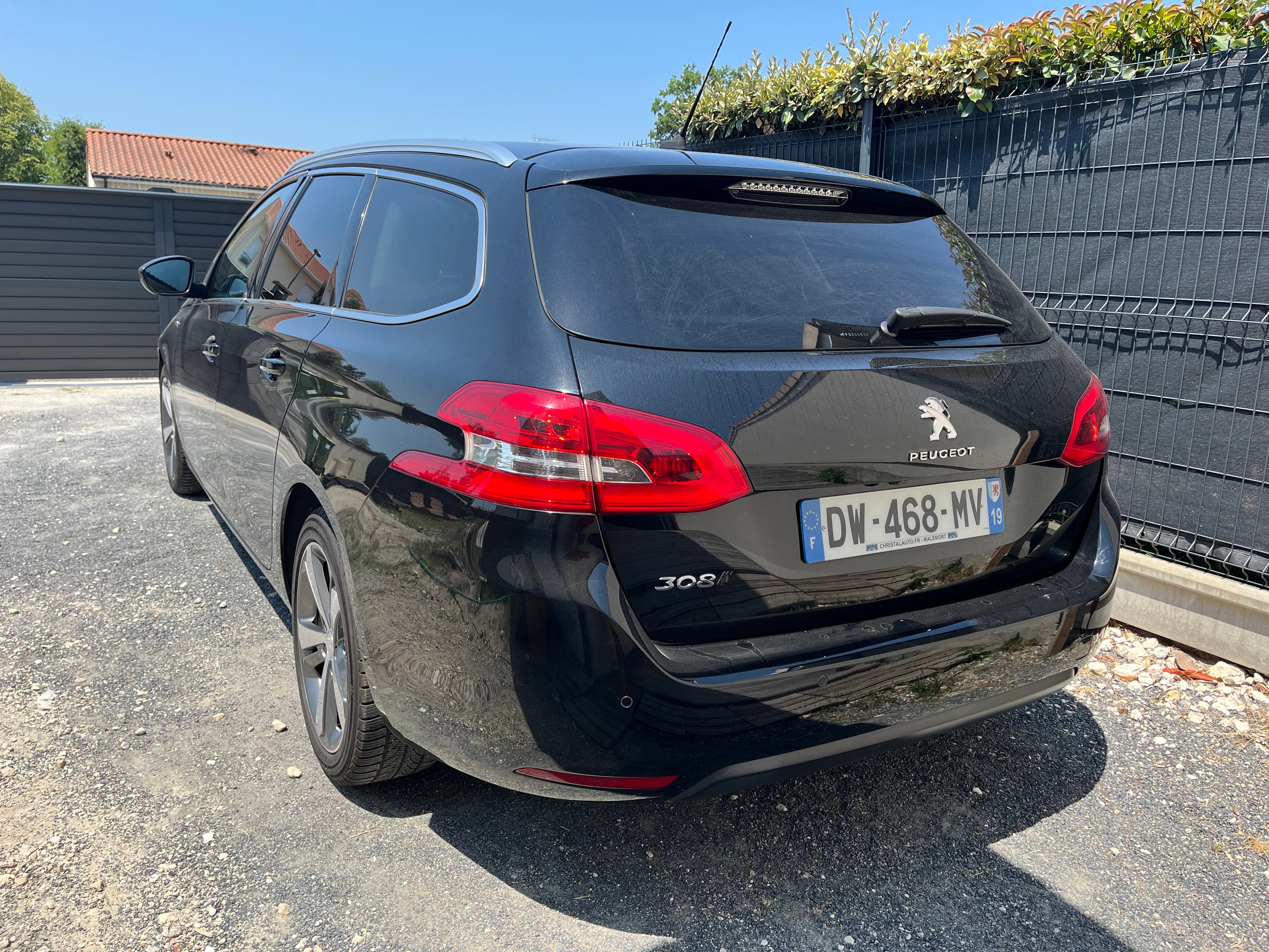 Peugeot 308 SW 130 ch essence avec Caméra de recul