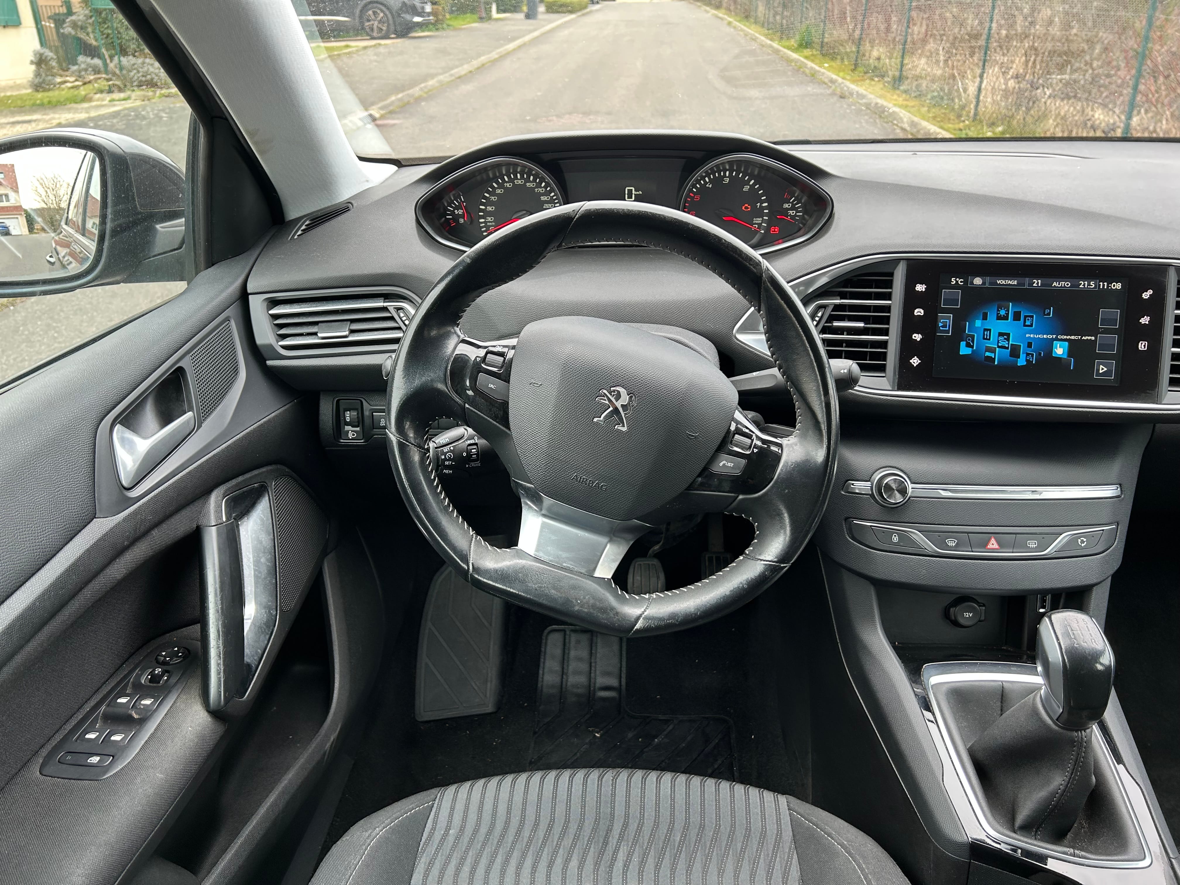Peugeot 308 SW avec Climatisation