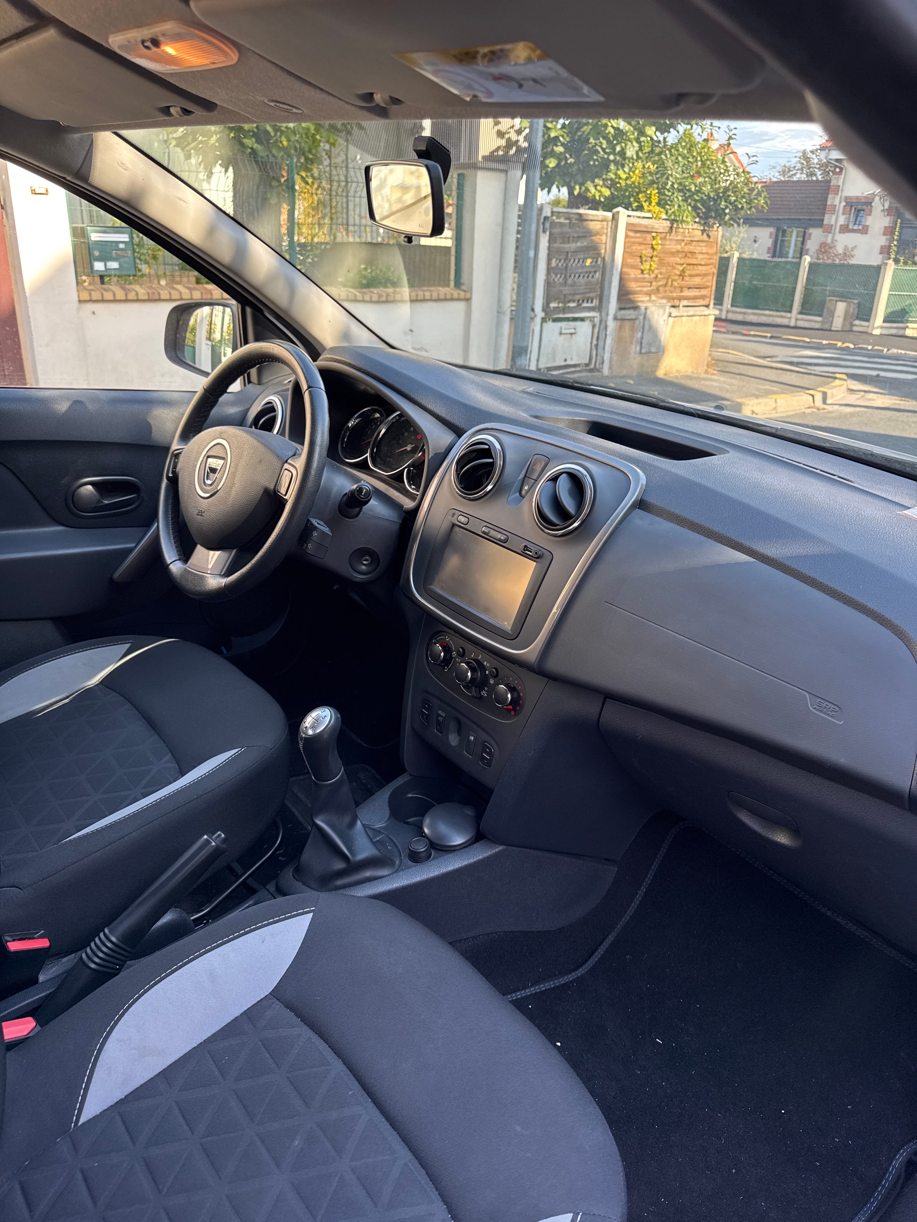 Dacia Sandero Stepway 1.5 DCI avec GPS