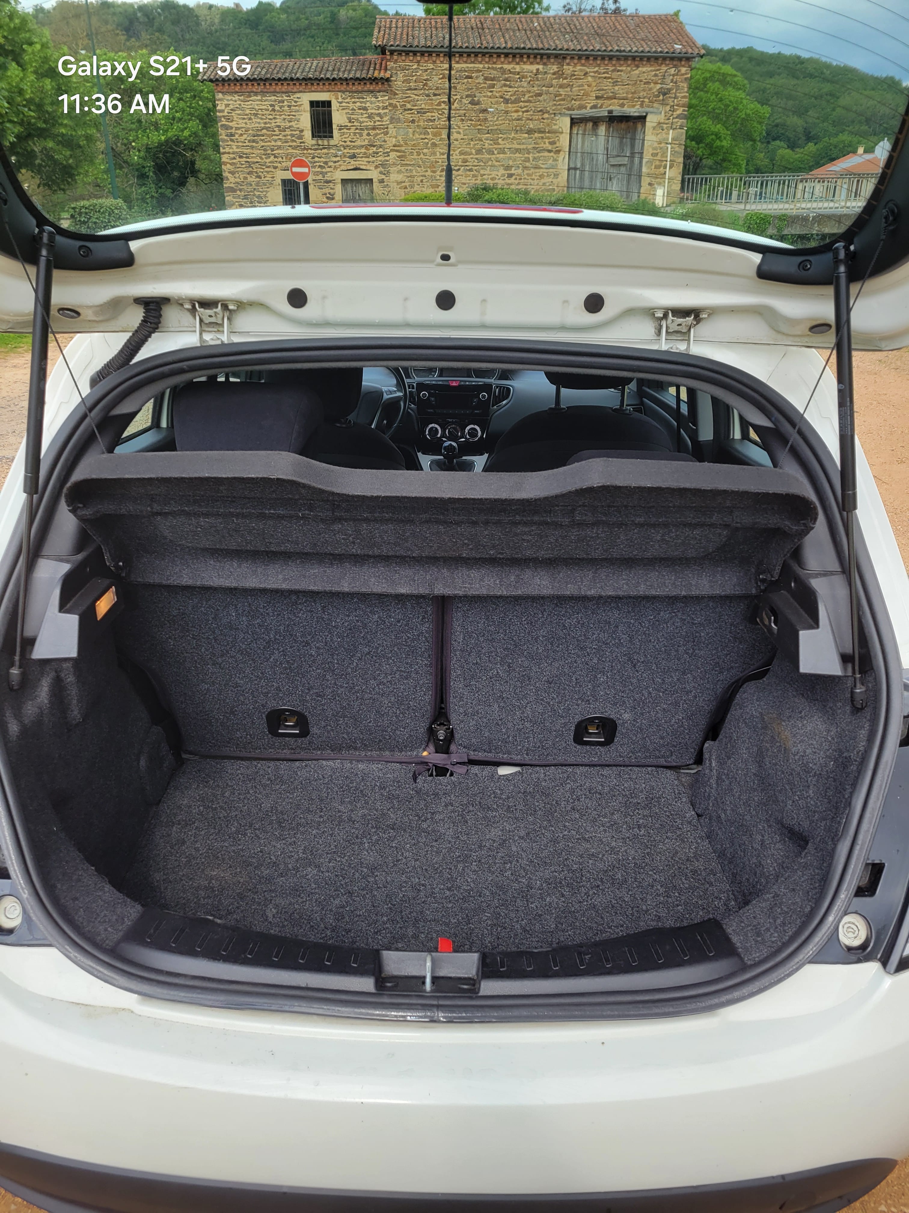Lancia Ypsilon 1.3 mjtd 95