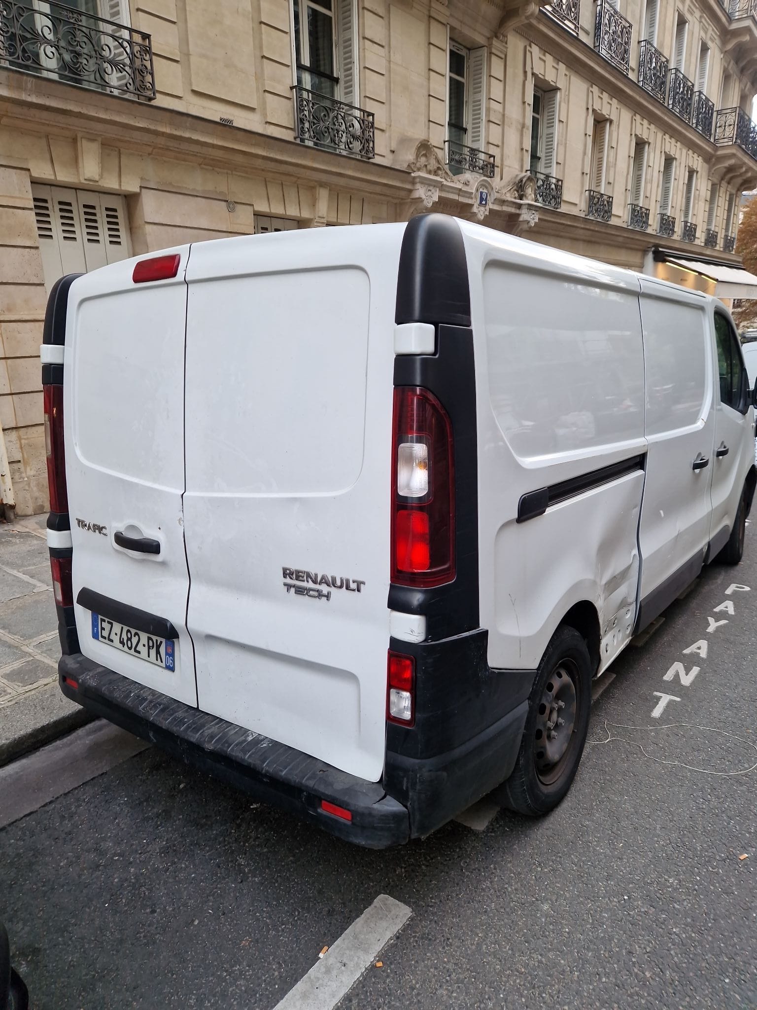 Renault Trafic L2H1 avec Climatisation