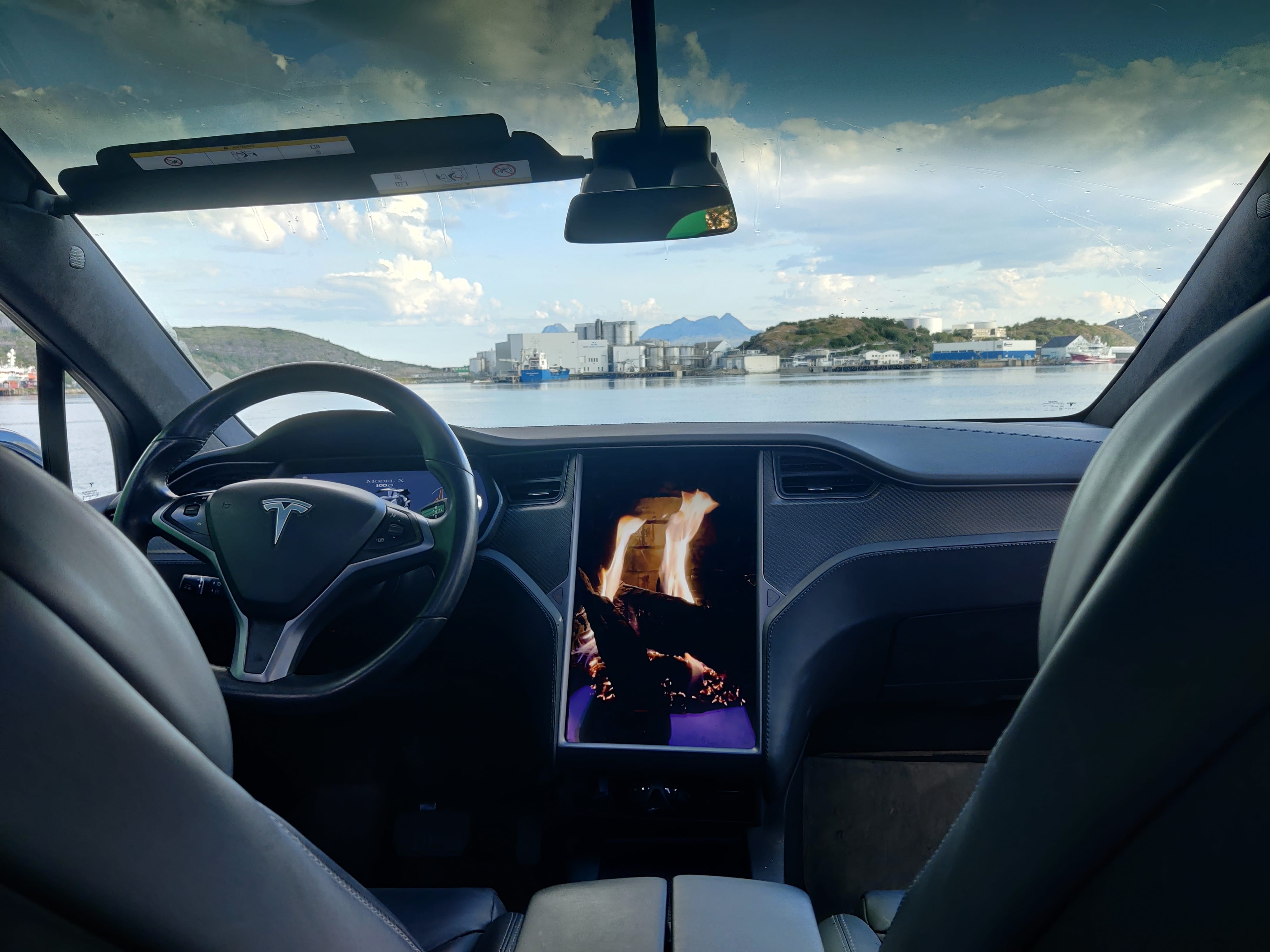 Tesla Model X 100 med Cruisekontroll