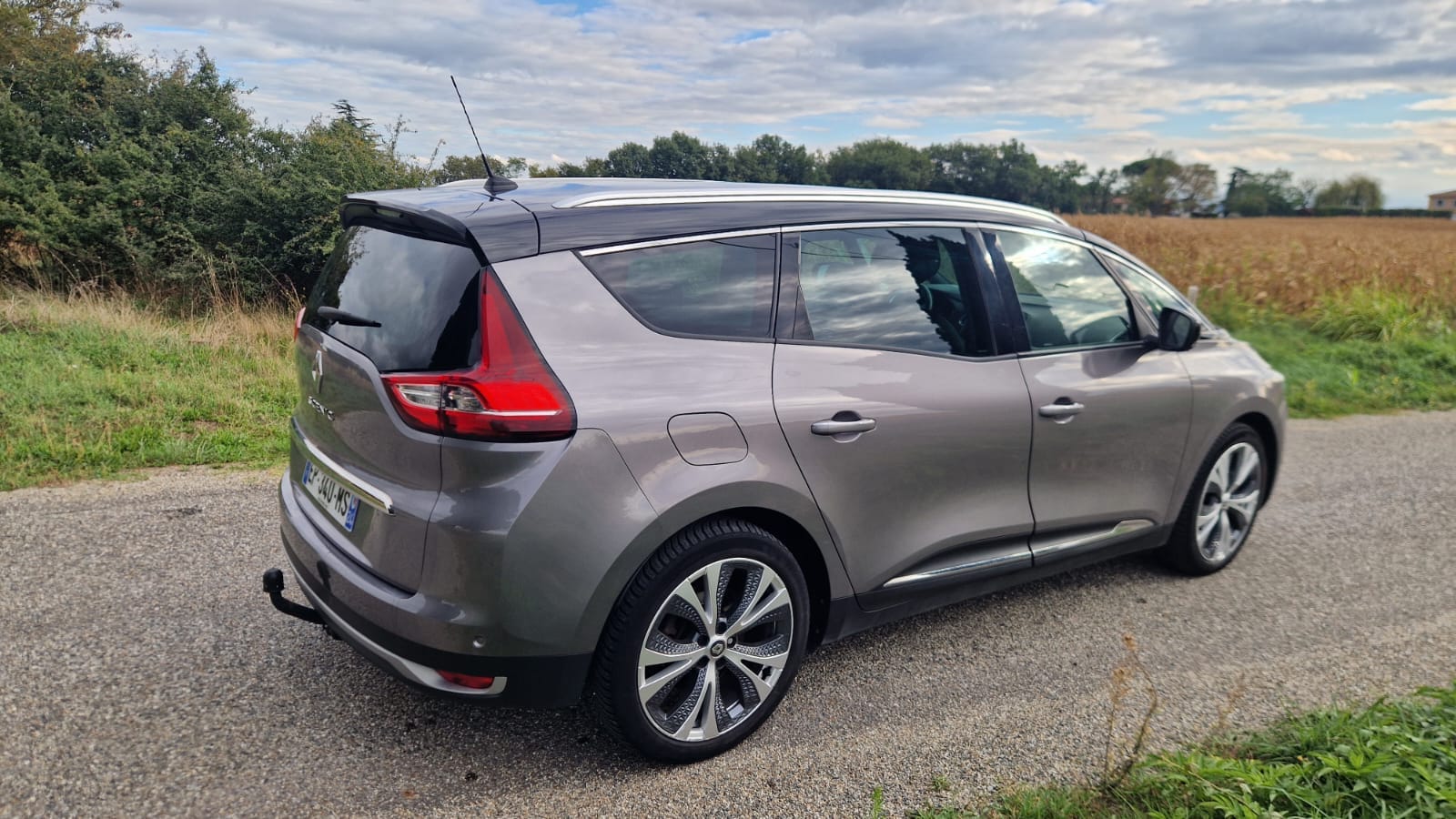 Renault Grand Scenic avec GPS