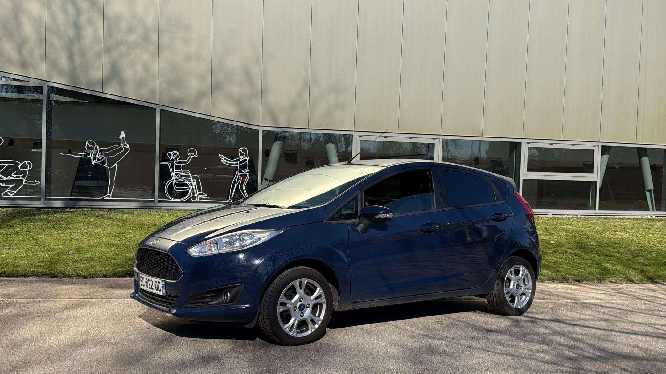 Ford Fiesta avec Climatisation