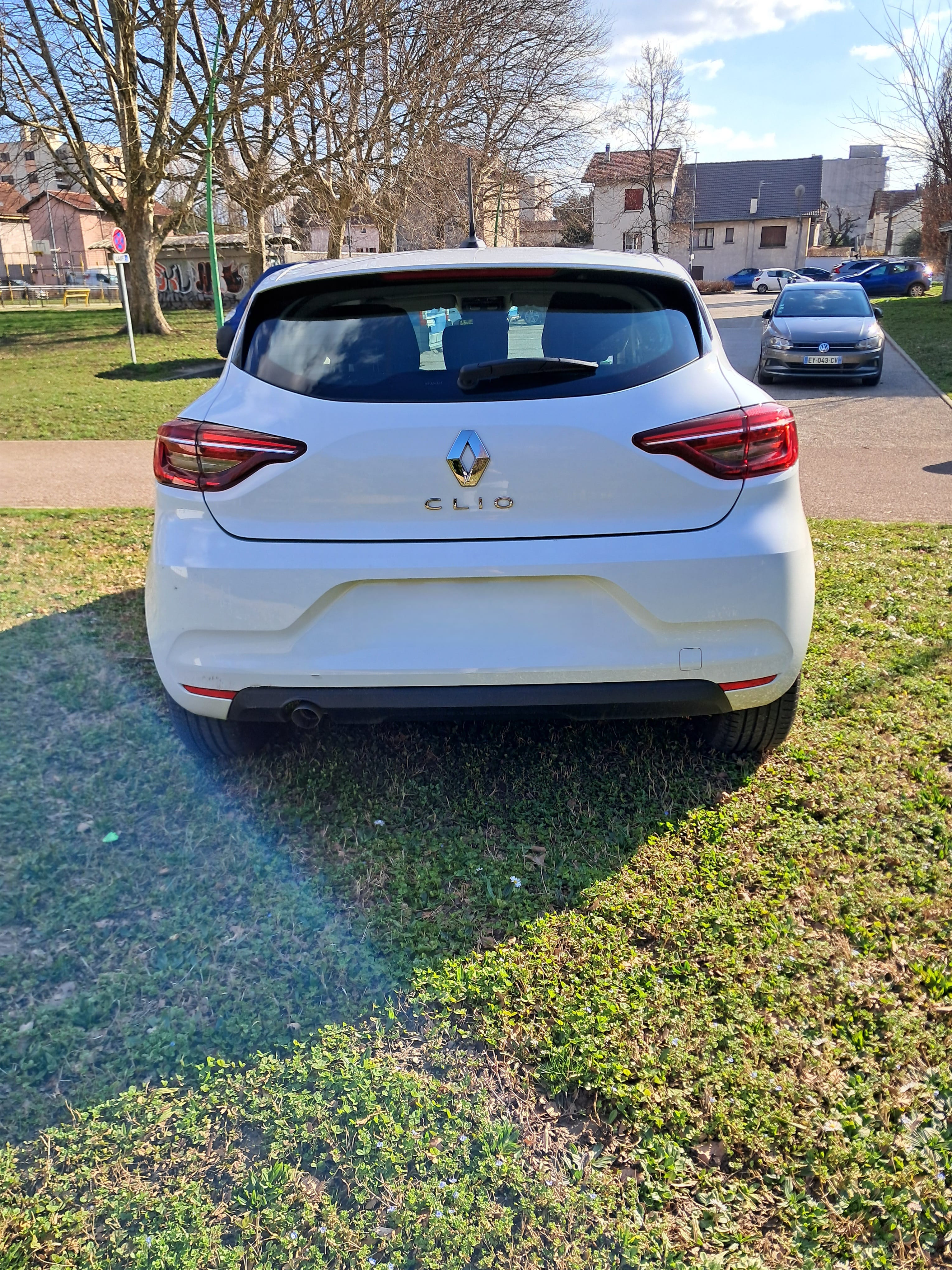 Renault Clio avec GPS
