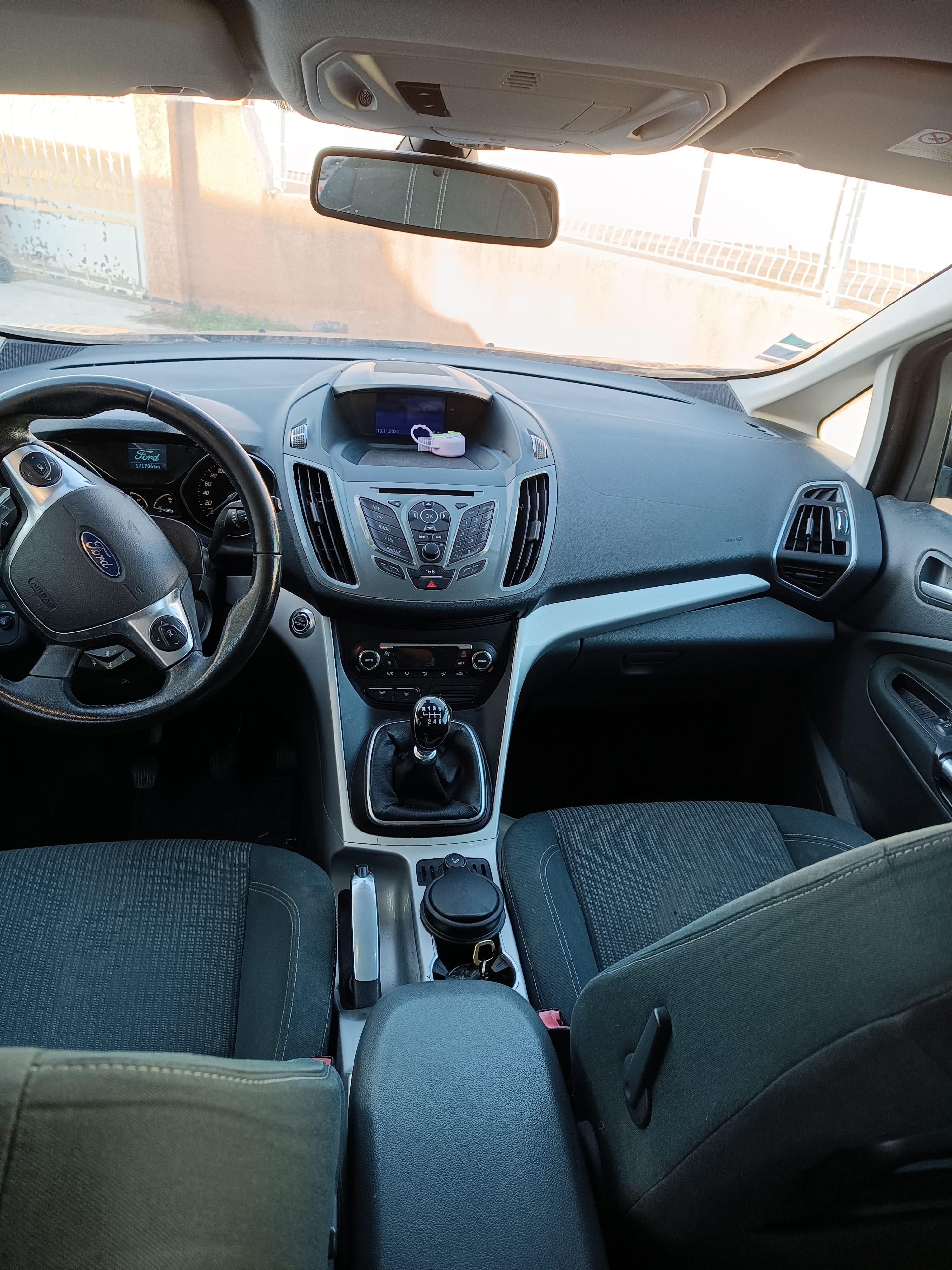 Ford C-Max avec Audio Bluetooth