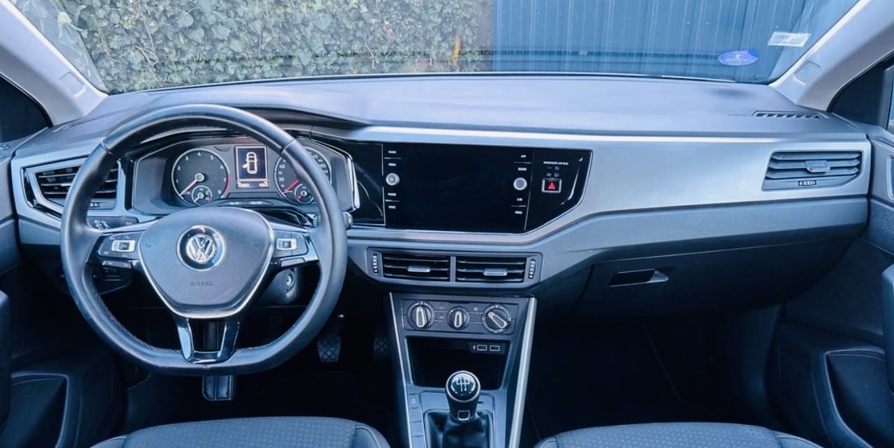Volkswagen Polo avec Caméra de recul
