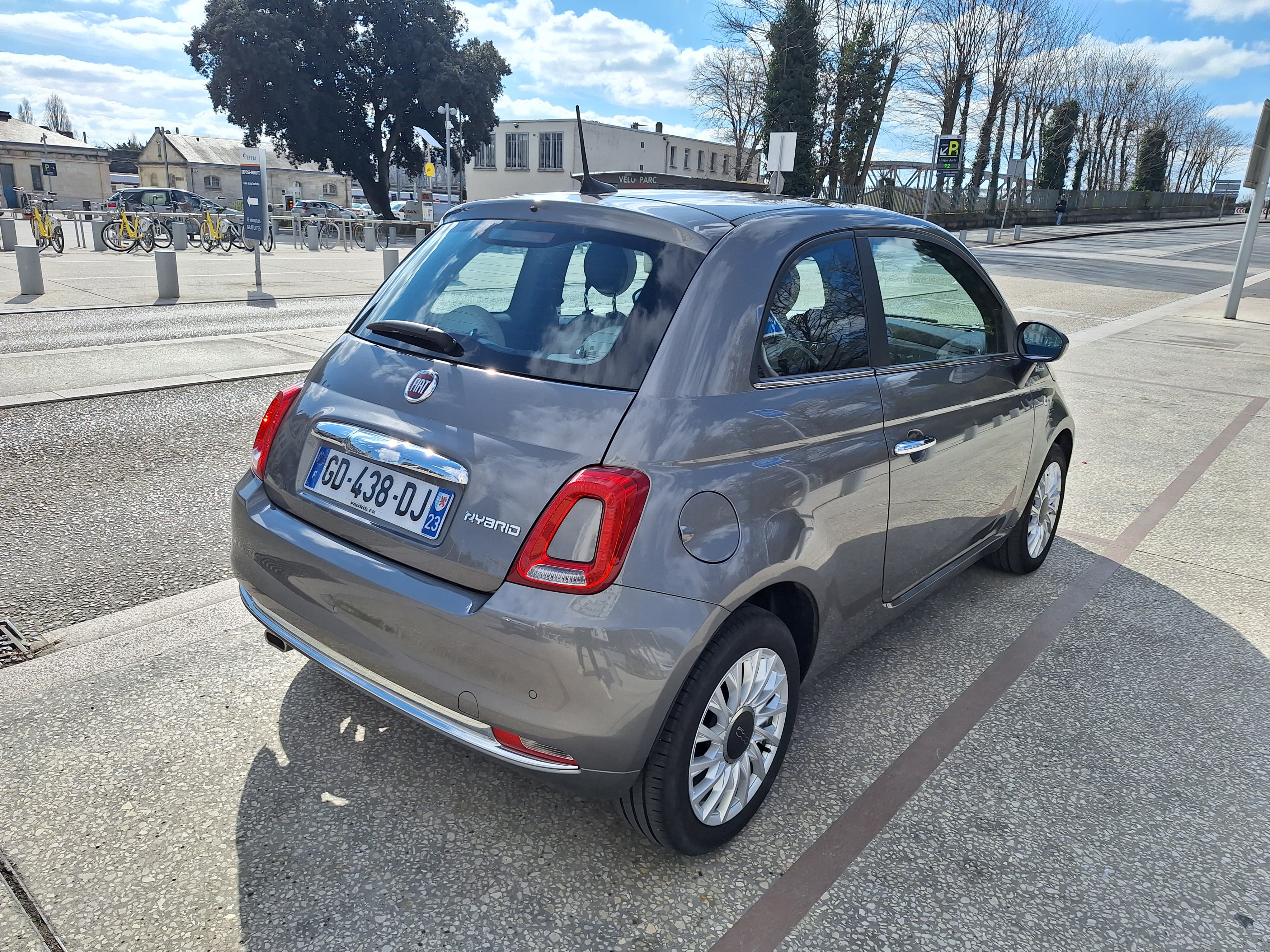 Fiat 500 Hybride avec Régulateur de vitesse
