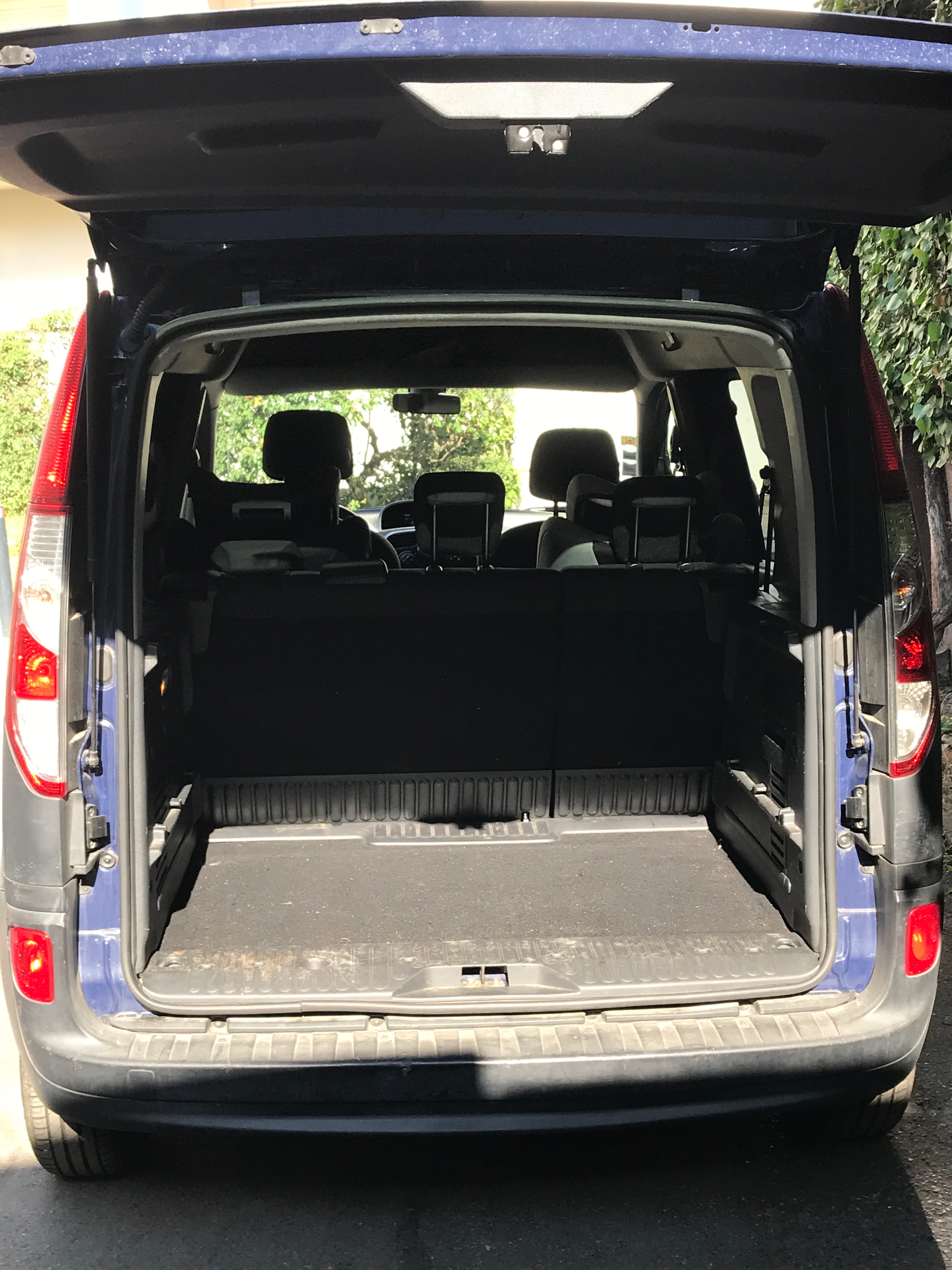 Renault Kangoo avec Siège bébé