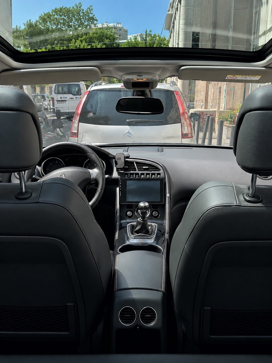 Peugeot 3008 with Cruise control