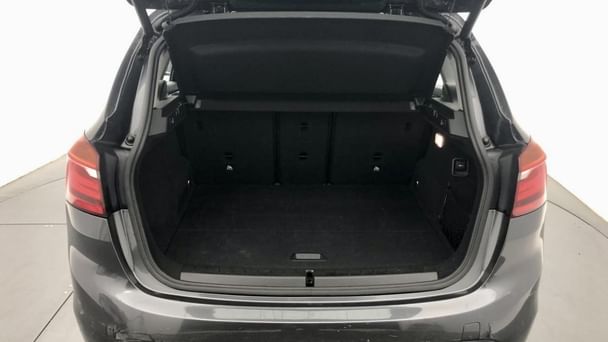 BMW Série 2 Active Tourer Louez la BMW Série 2 Active Tourer Pack M – Élégance, Espace & Sportivité à Bordeaux !