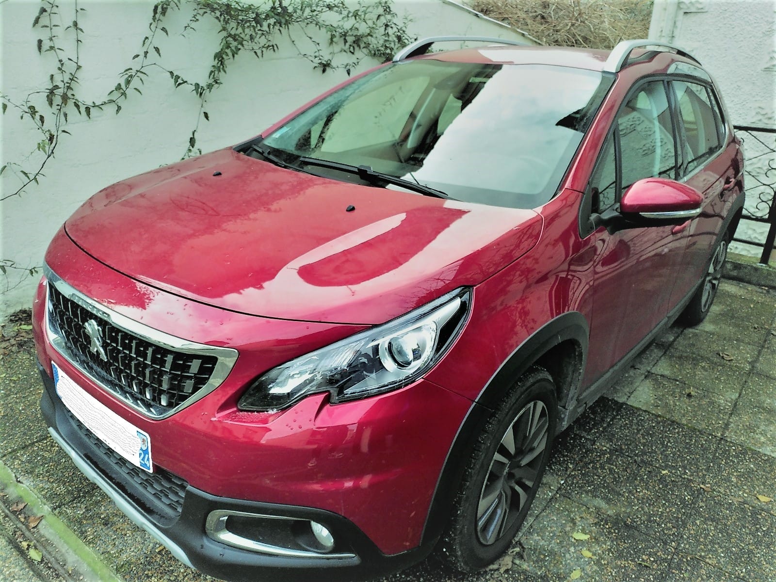 Peugeot 2008, 2018, Essence 95