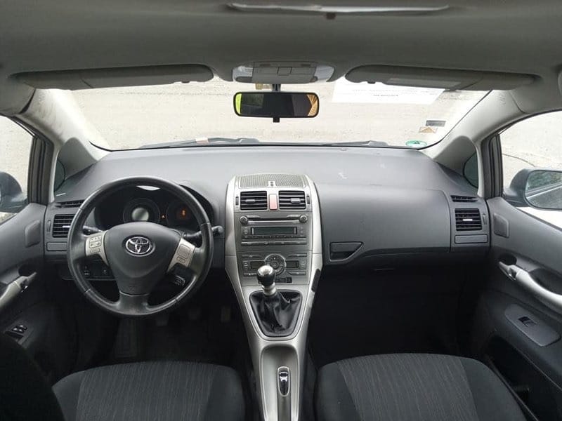 Toyota Auris avec Port USB