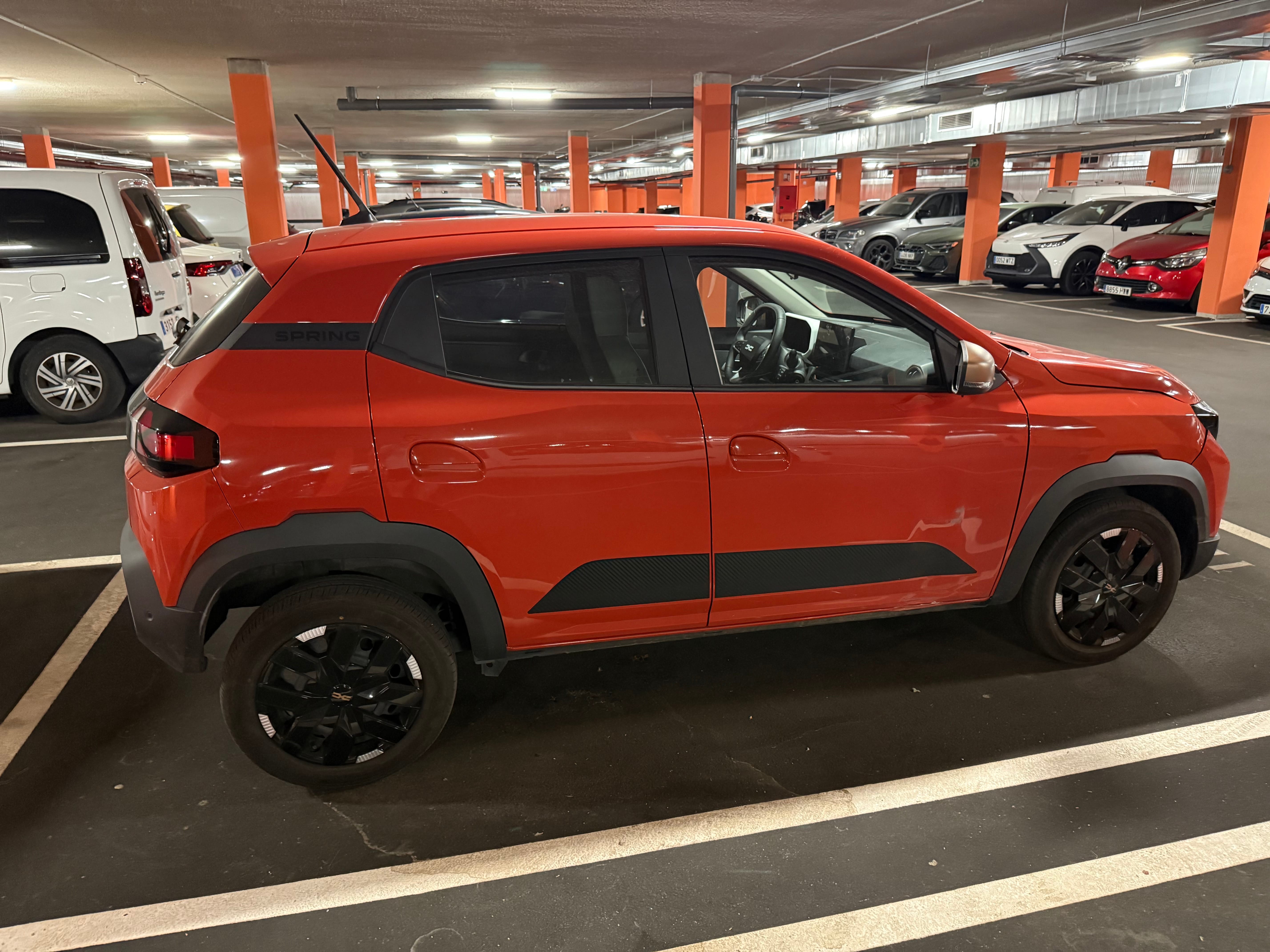 Dacia Spring met Achteruitrijcamera