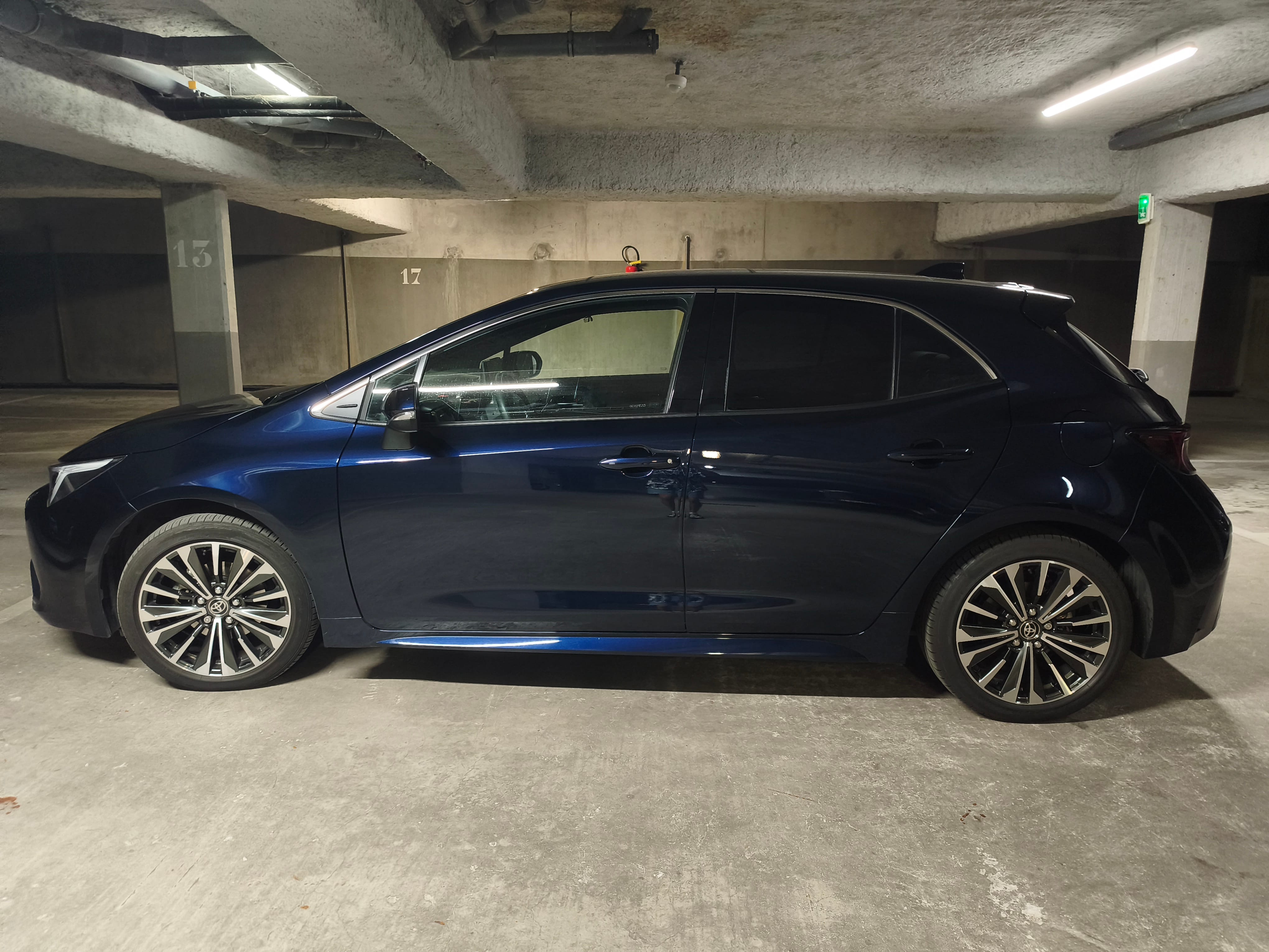 Toyota Corolla Hybride avec Climatisation