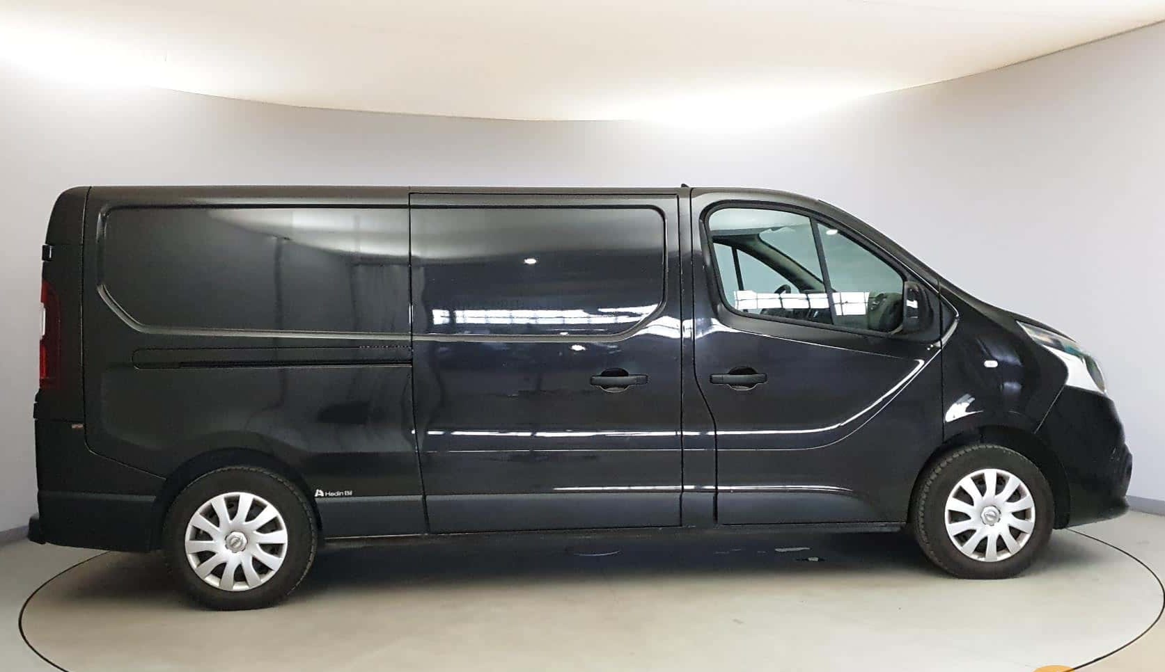 Nissan NV300 con Aire acondicionado