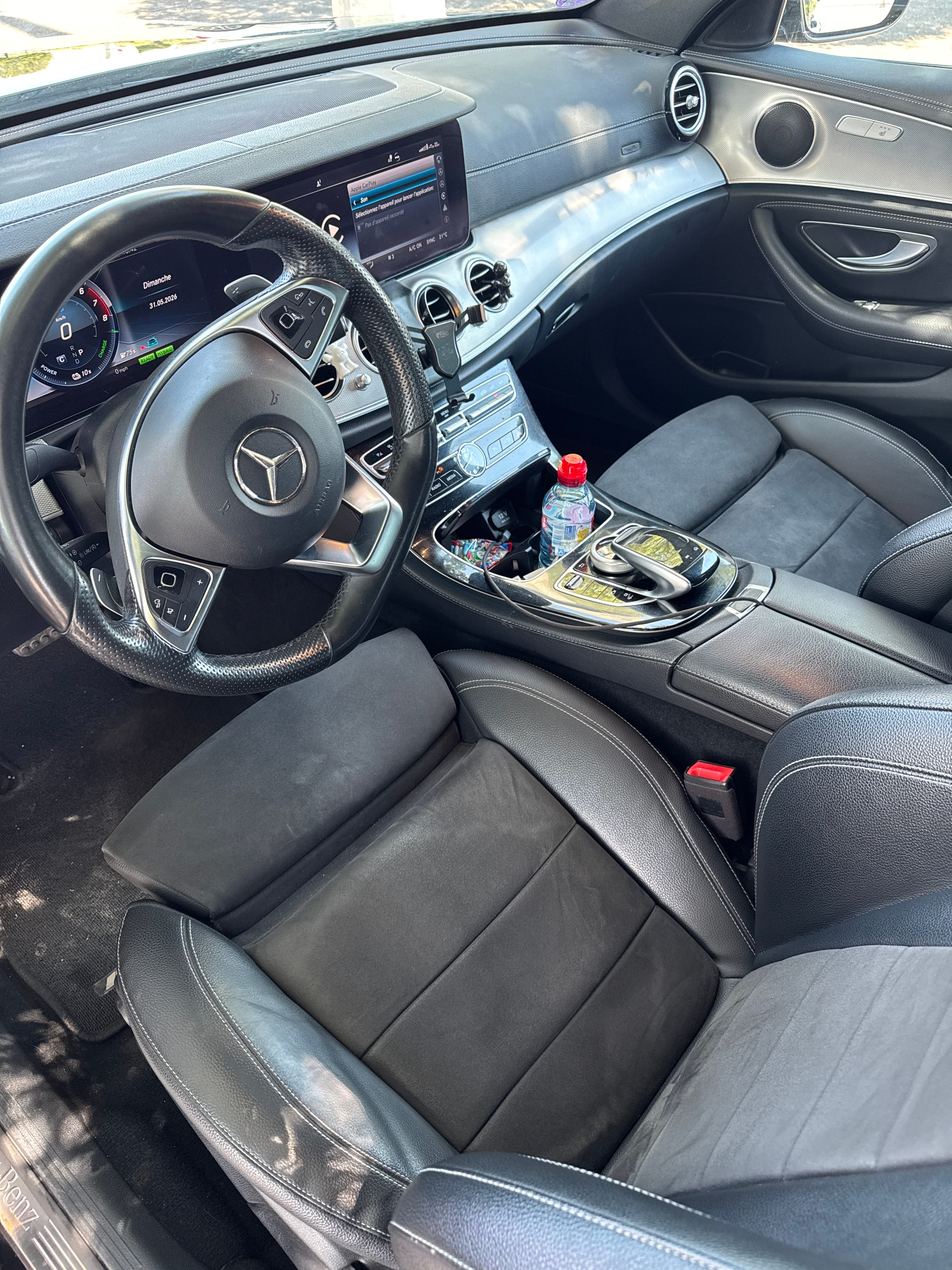 Mercedes-Benz EQV 100% Électrique 420kms de Mars à Octobre et 330kms de Novembre à Février en Eco conduite. avec Audio Bluetooth