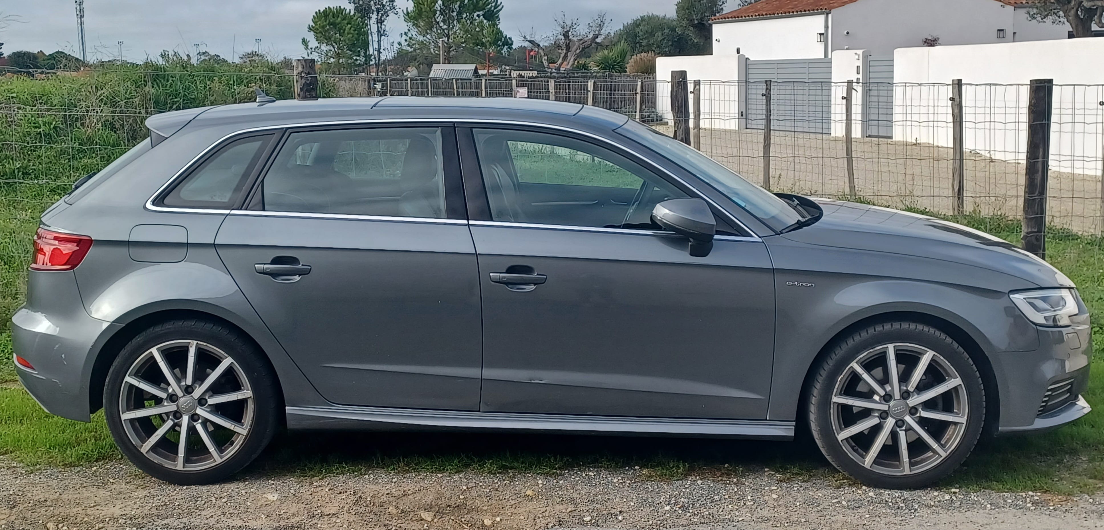 Audi A3 TFSI 150 S Tronic avec GPS
