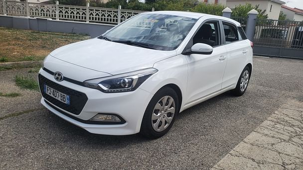 Hyundai i20, 2015, Essence 95
