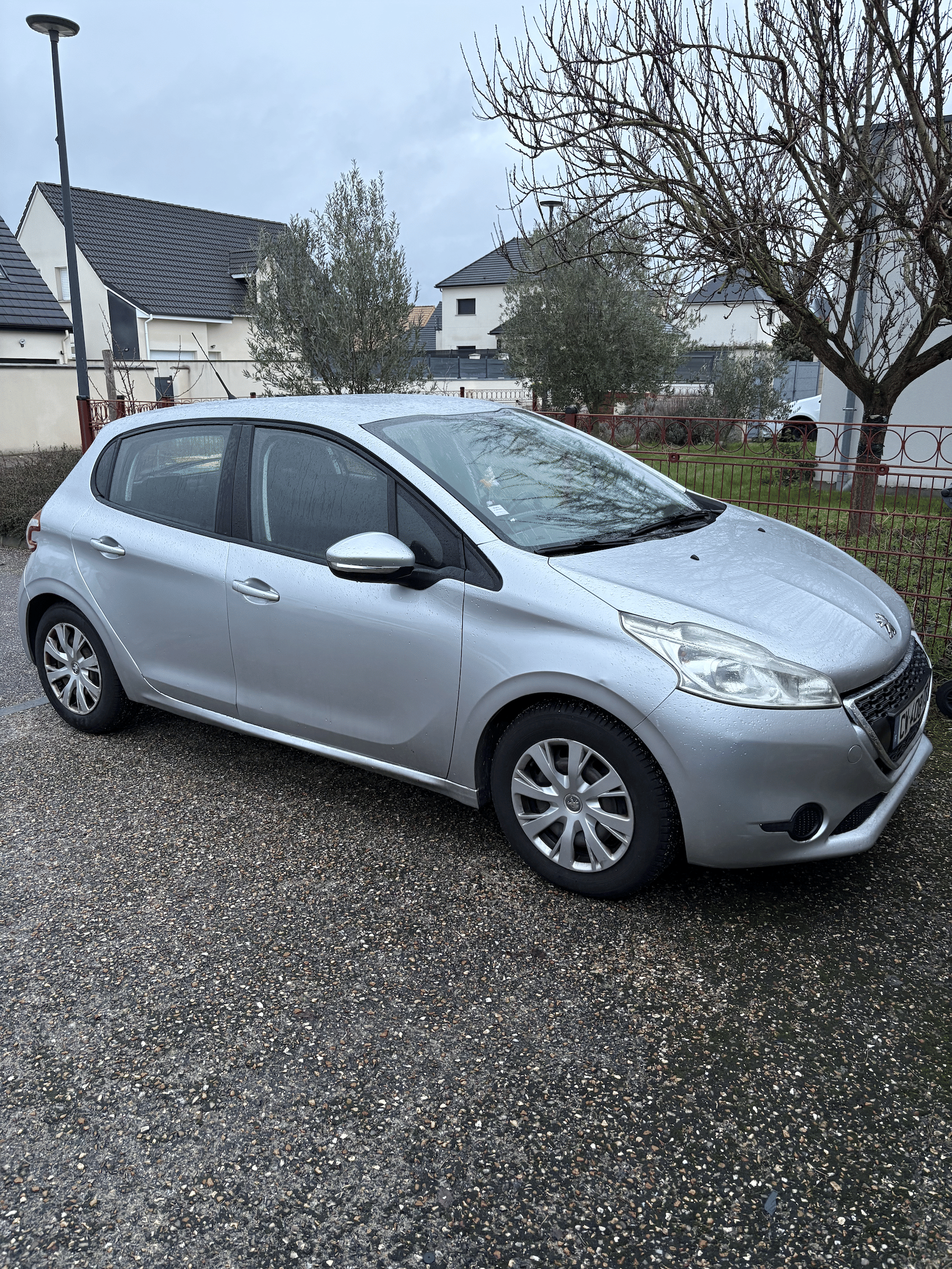 Peugeot 208 avec Climatisation