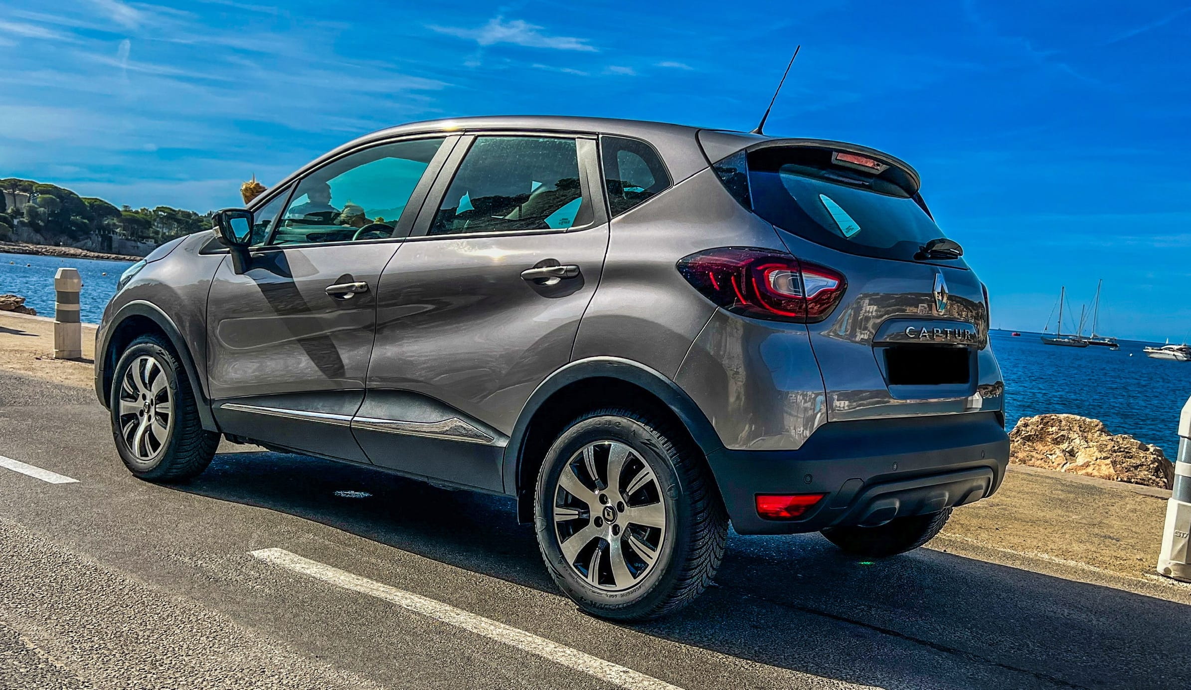 Renault Captur 974 avec GPS