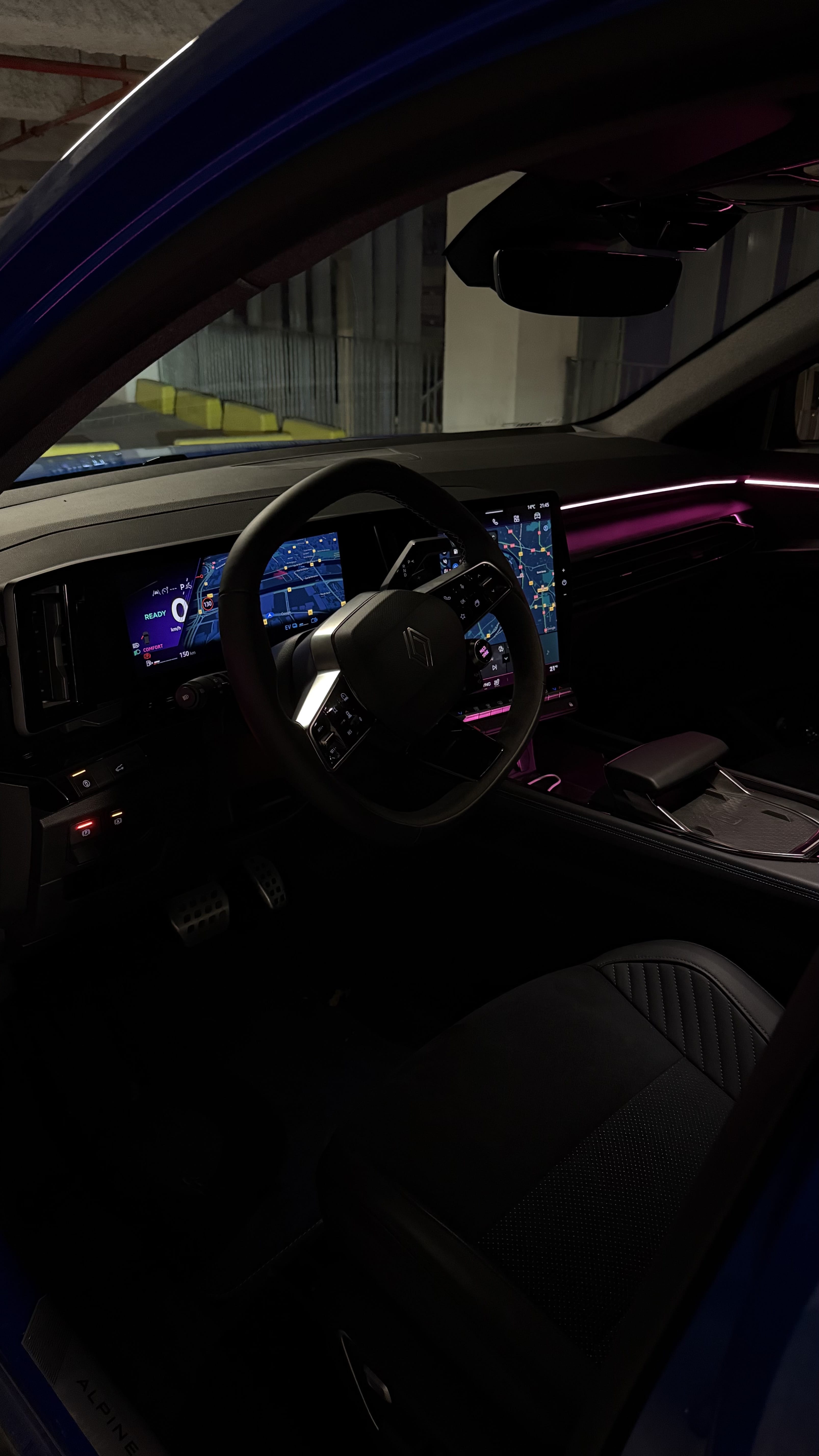 Renault Rafale E-Tech hybrid avec Quatre roues motrices