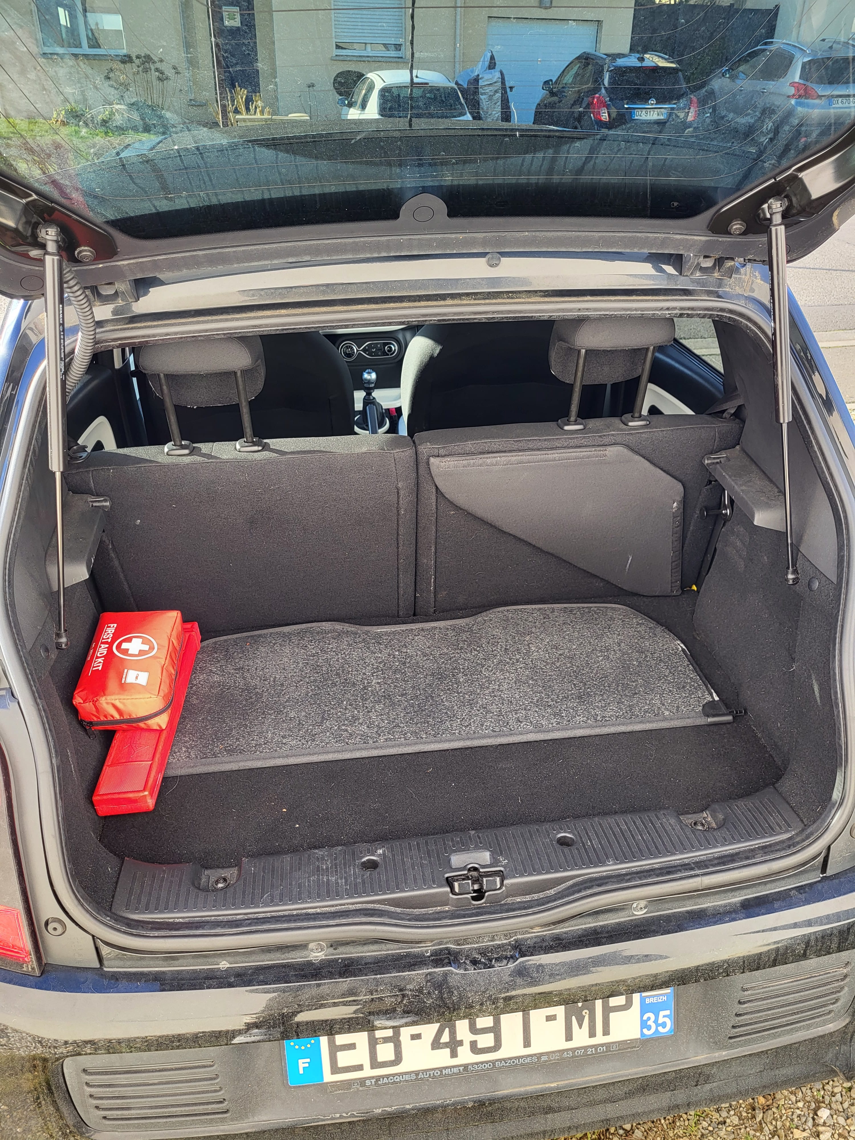 Renault Twingo III 0.9 TCE 90 Energy Toit ouvrant avec Audio Bluetooth