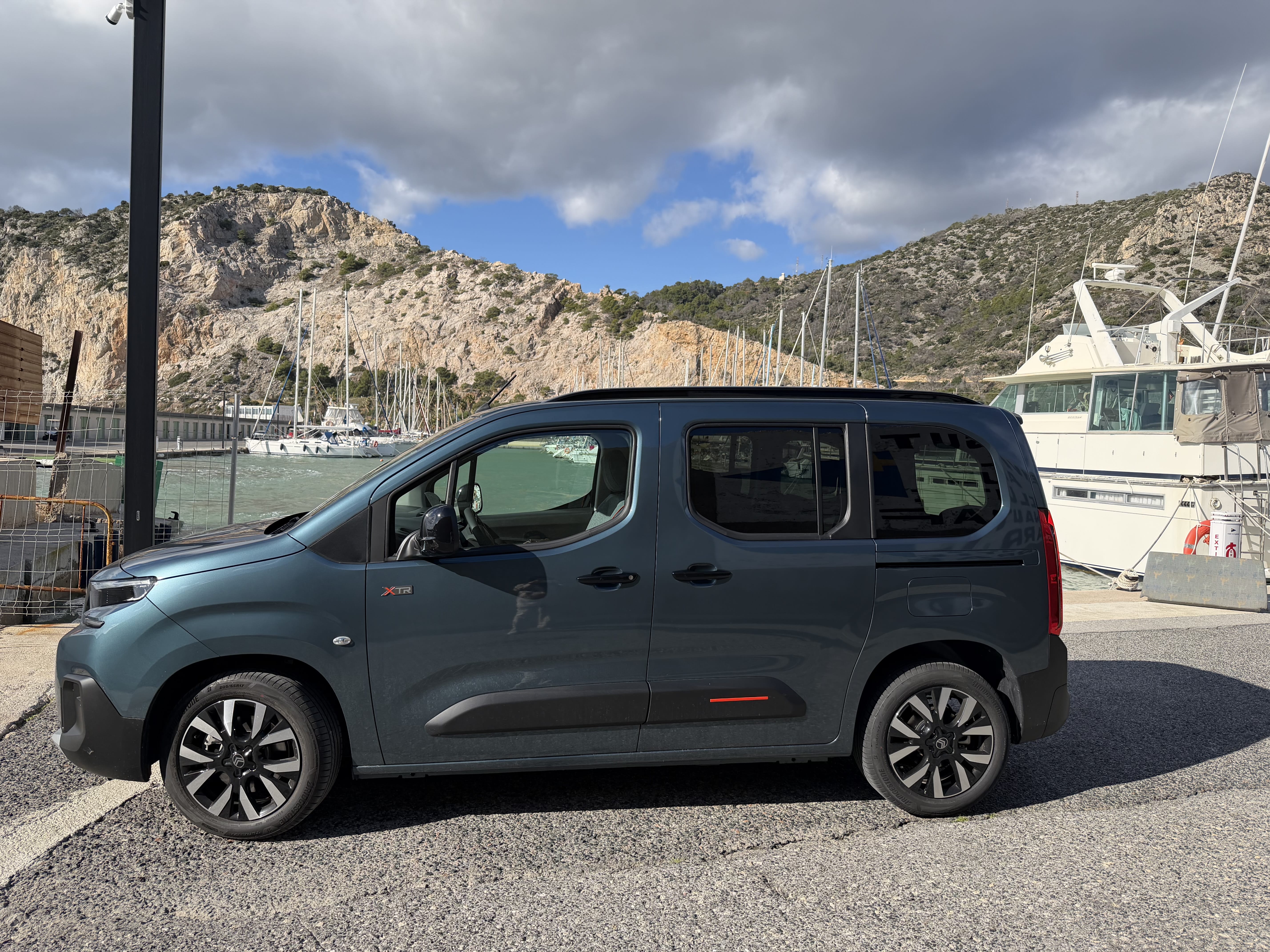Citroen Berlingo with Air conditioning