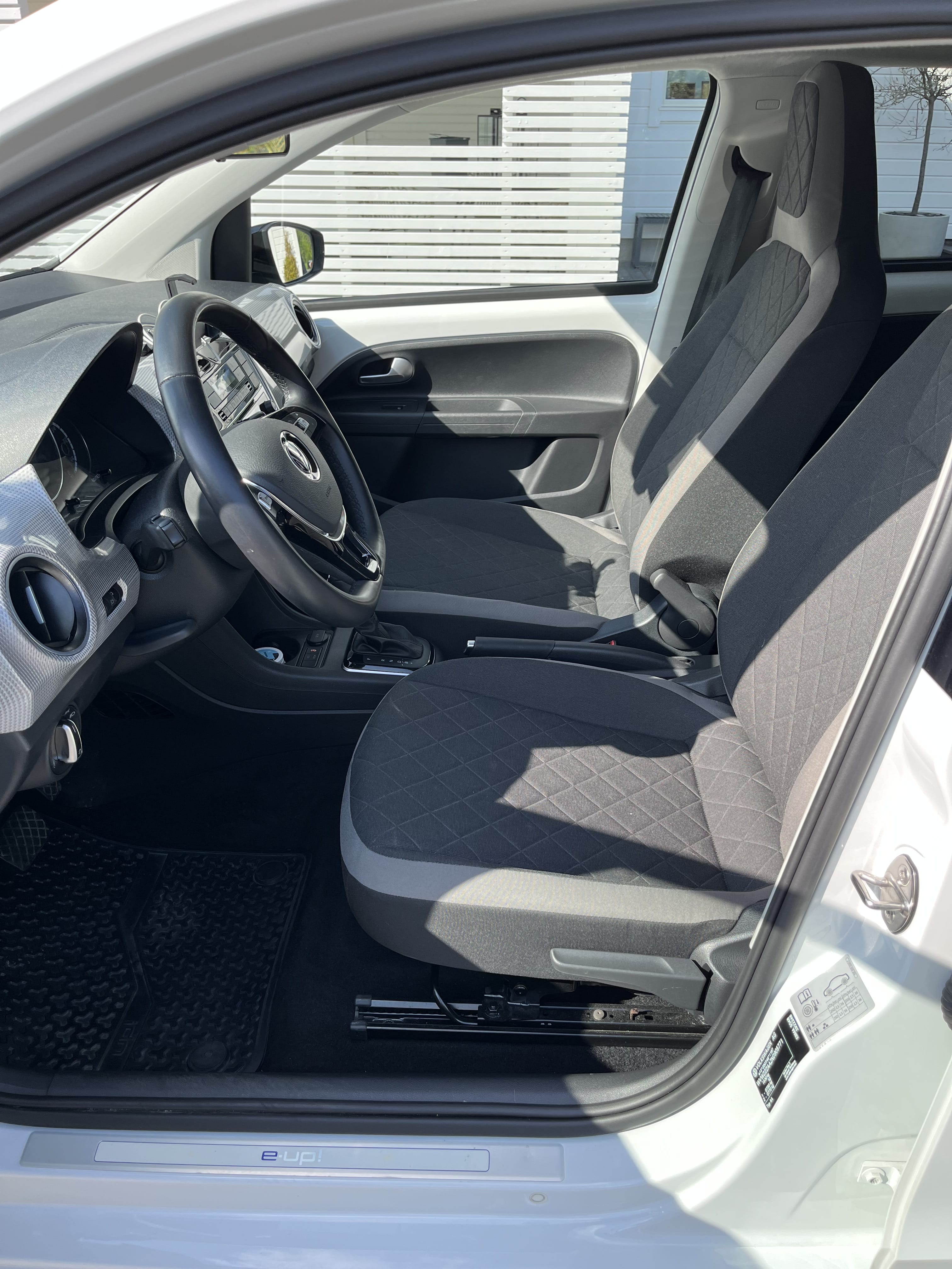 Volkswagen e-Up ! med Cruisekontroll