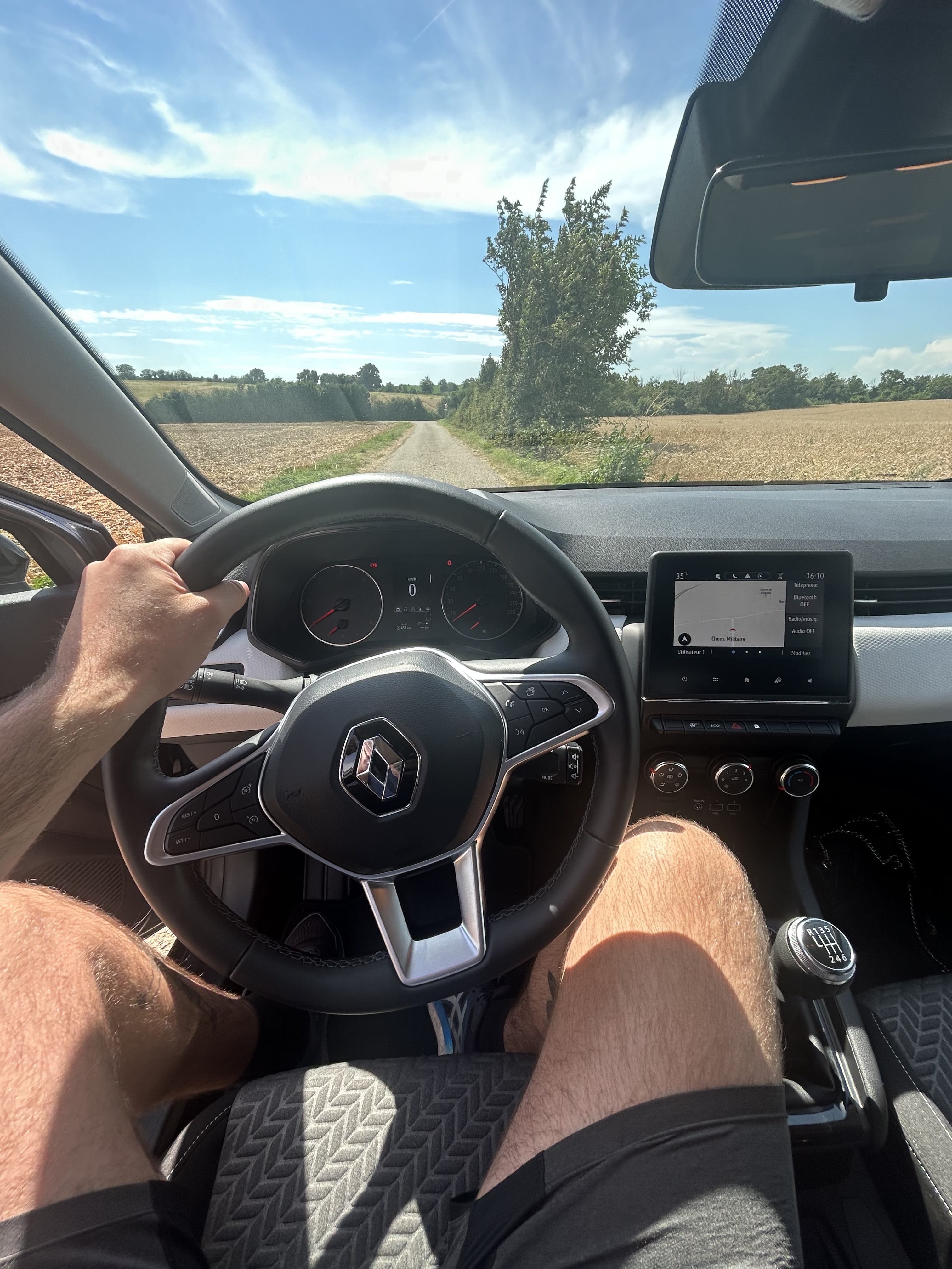 Renault Clio avec Siège bébé