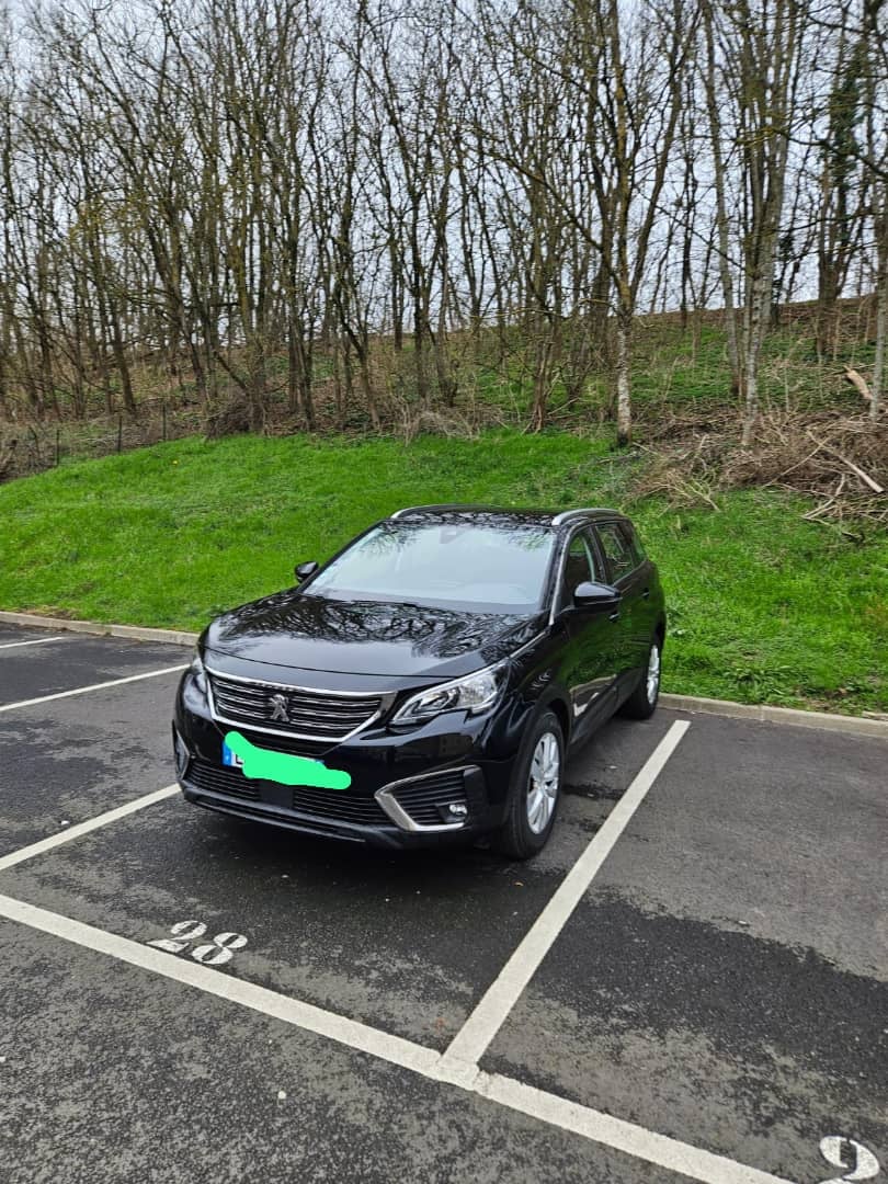 Peugeot 5008 avec Climatisation