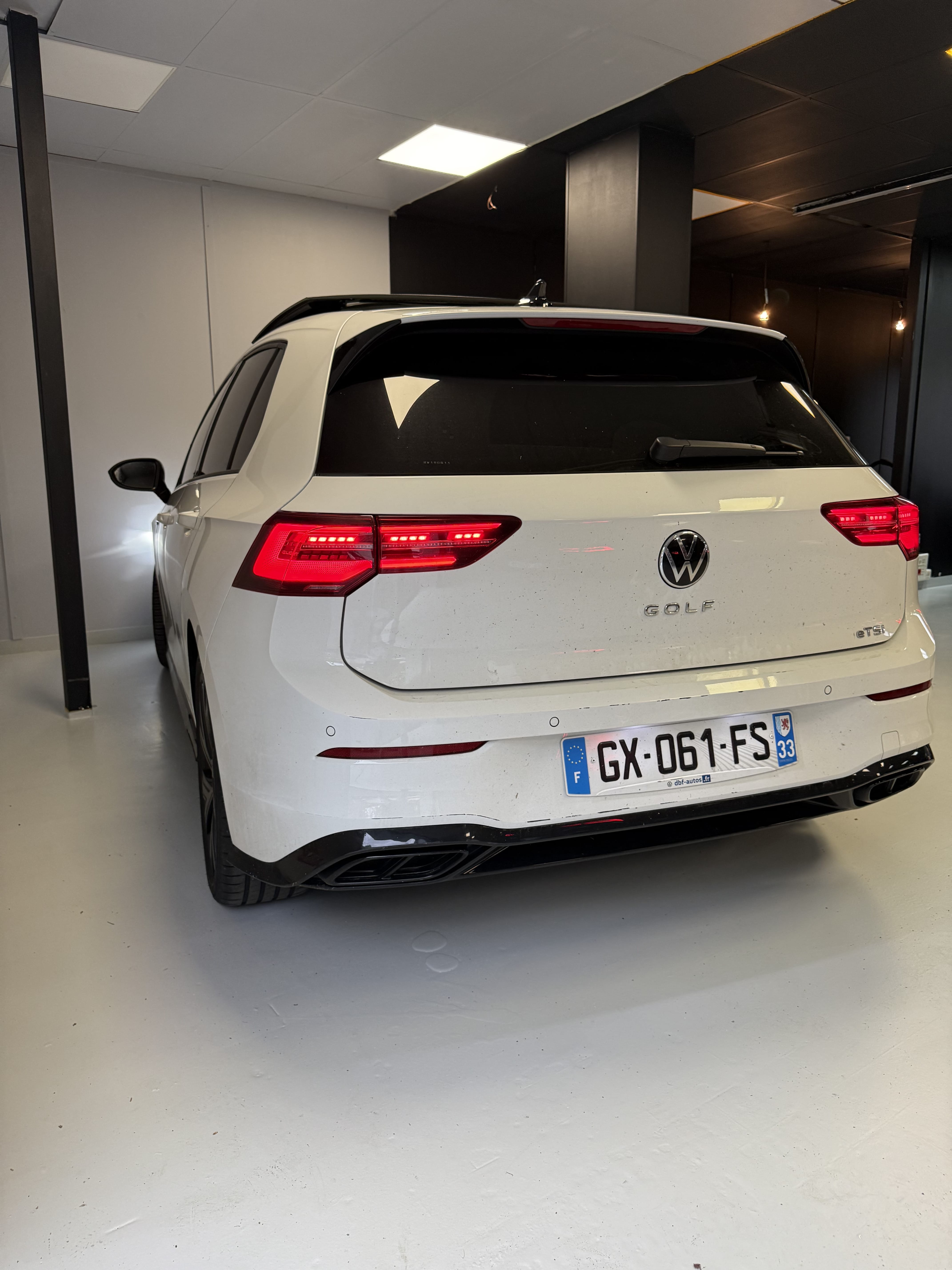 Volkswagen Golf avec GPS