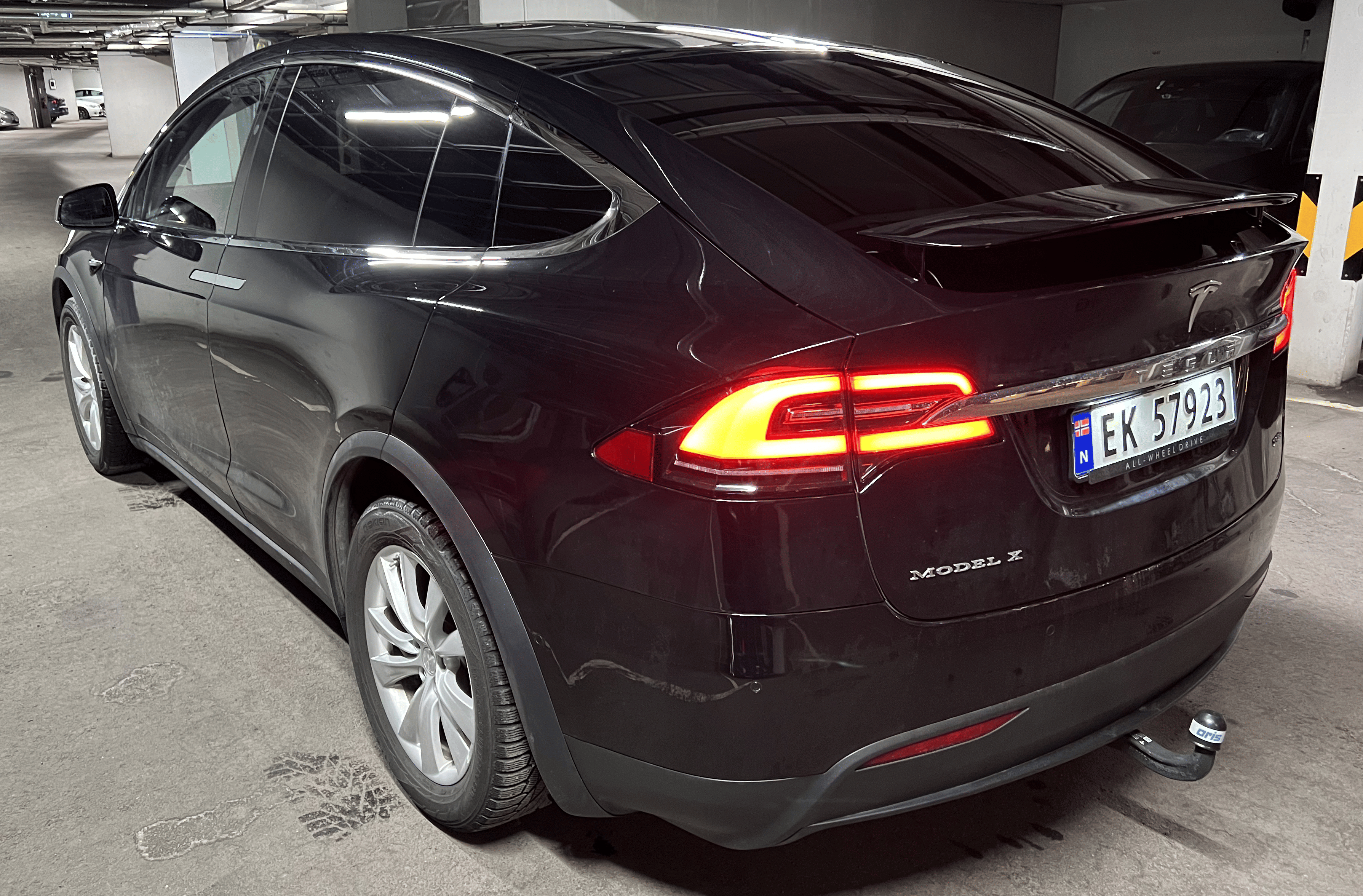 Tesla Model X - Gratis Supercharger med Aircondition
