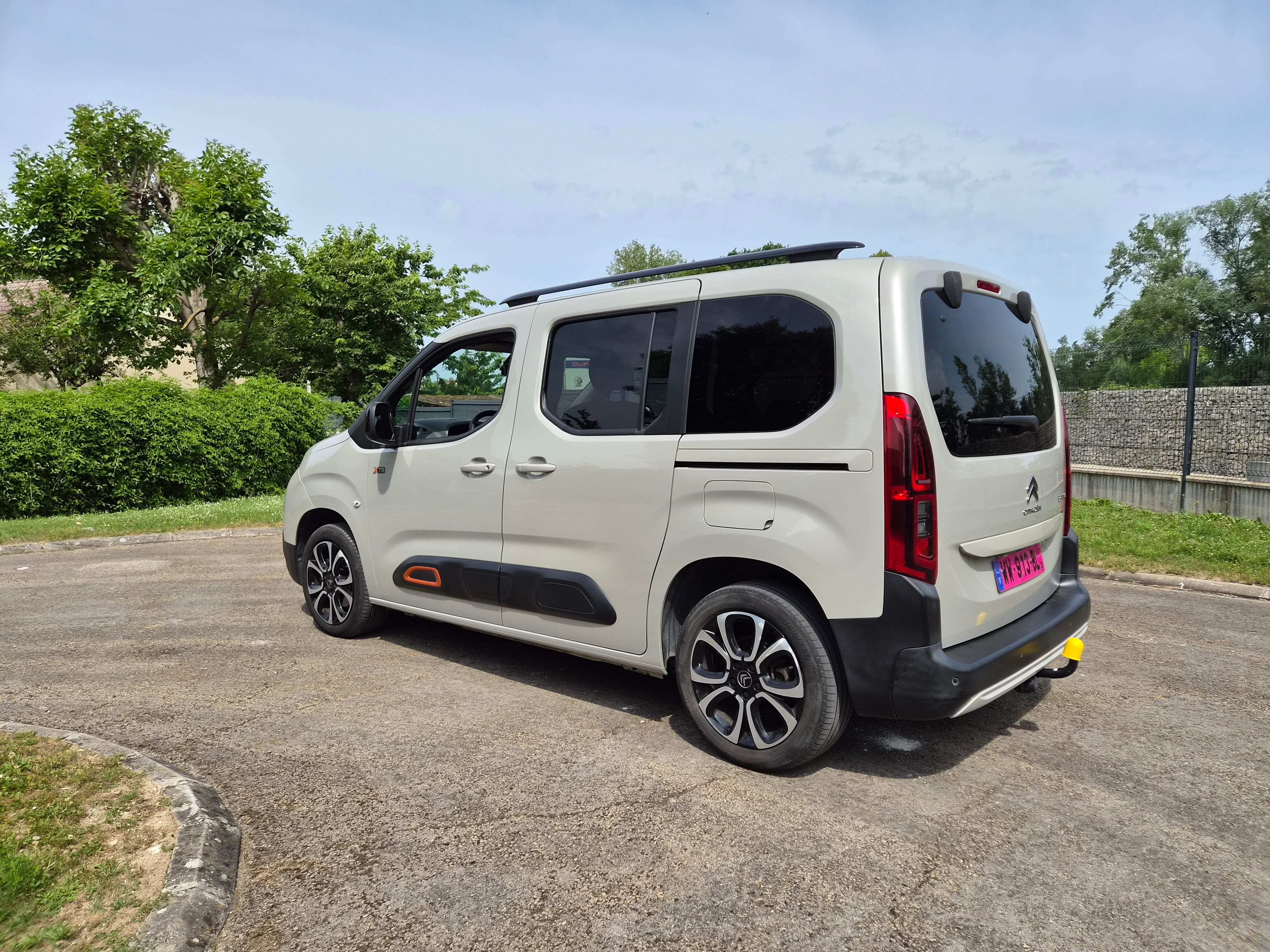 Citroen Berlingo avec Caméra de recul