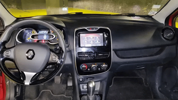 Renault Clio Estate ES061XP avec Climatisation
