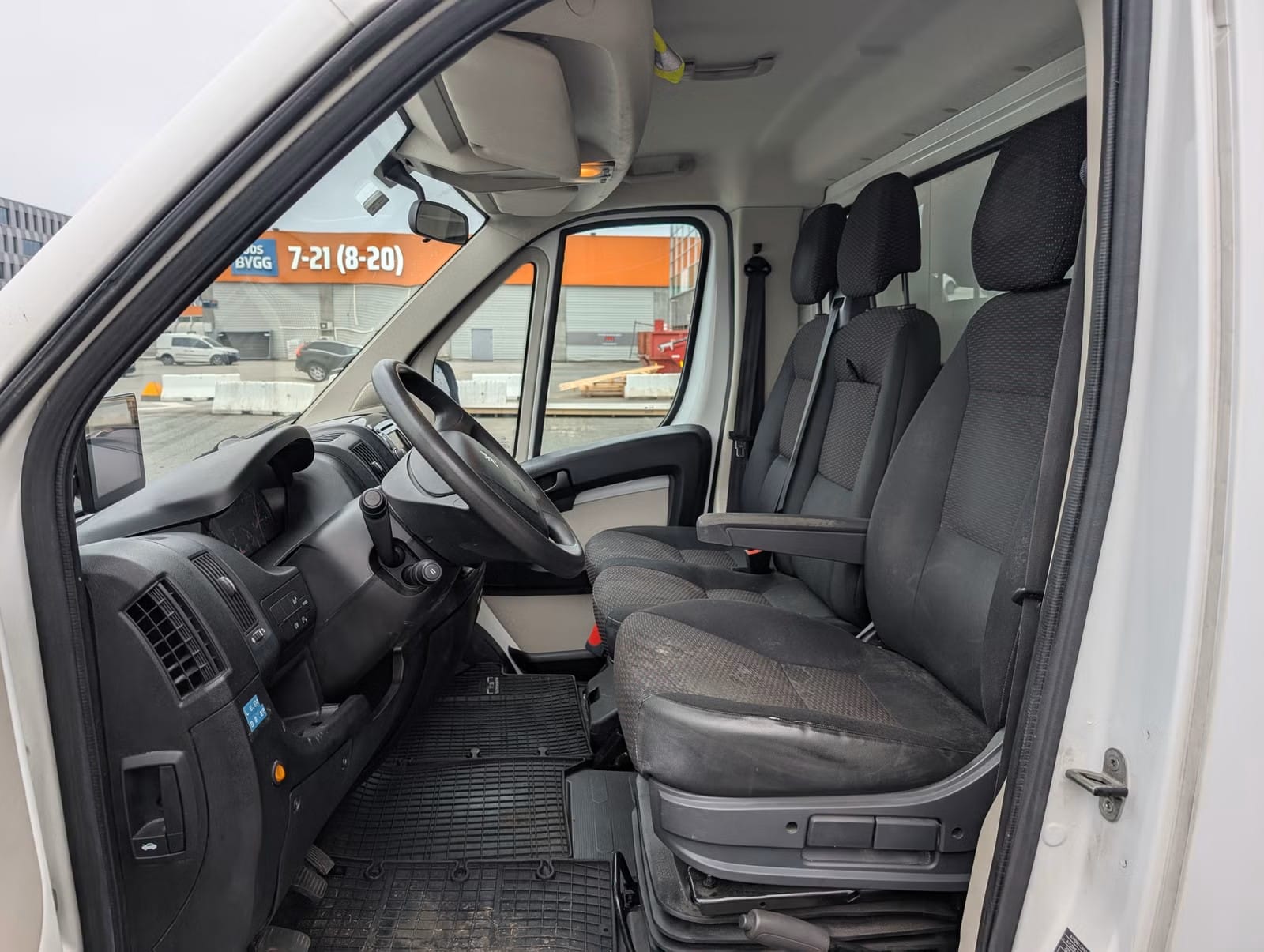Peugeot Boxer med Ryggekamera