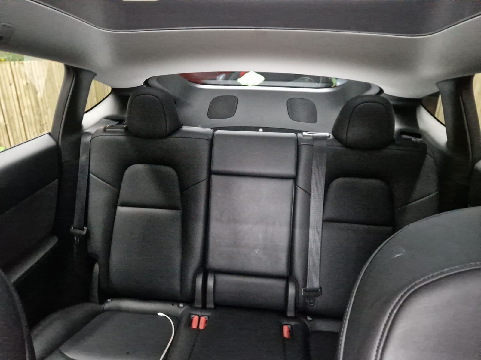 Tesla Model Y Long Range med Cruisekontroll