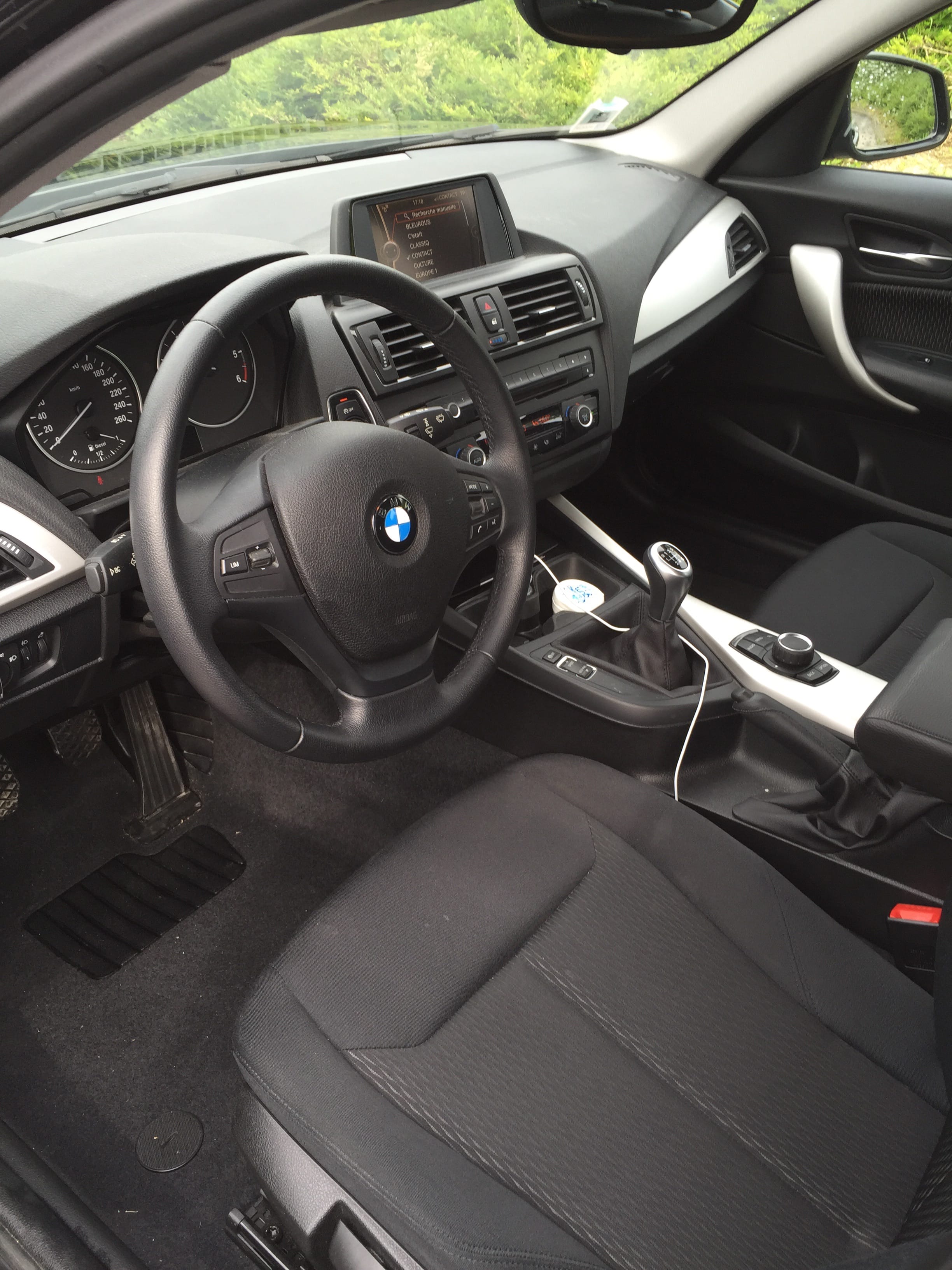 BMW Série 1 f20 116 D avec Climatisation