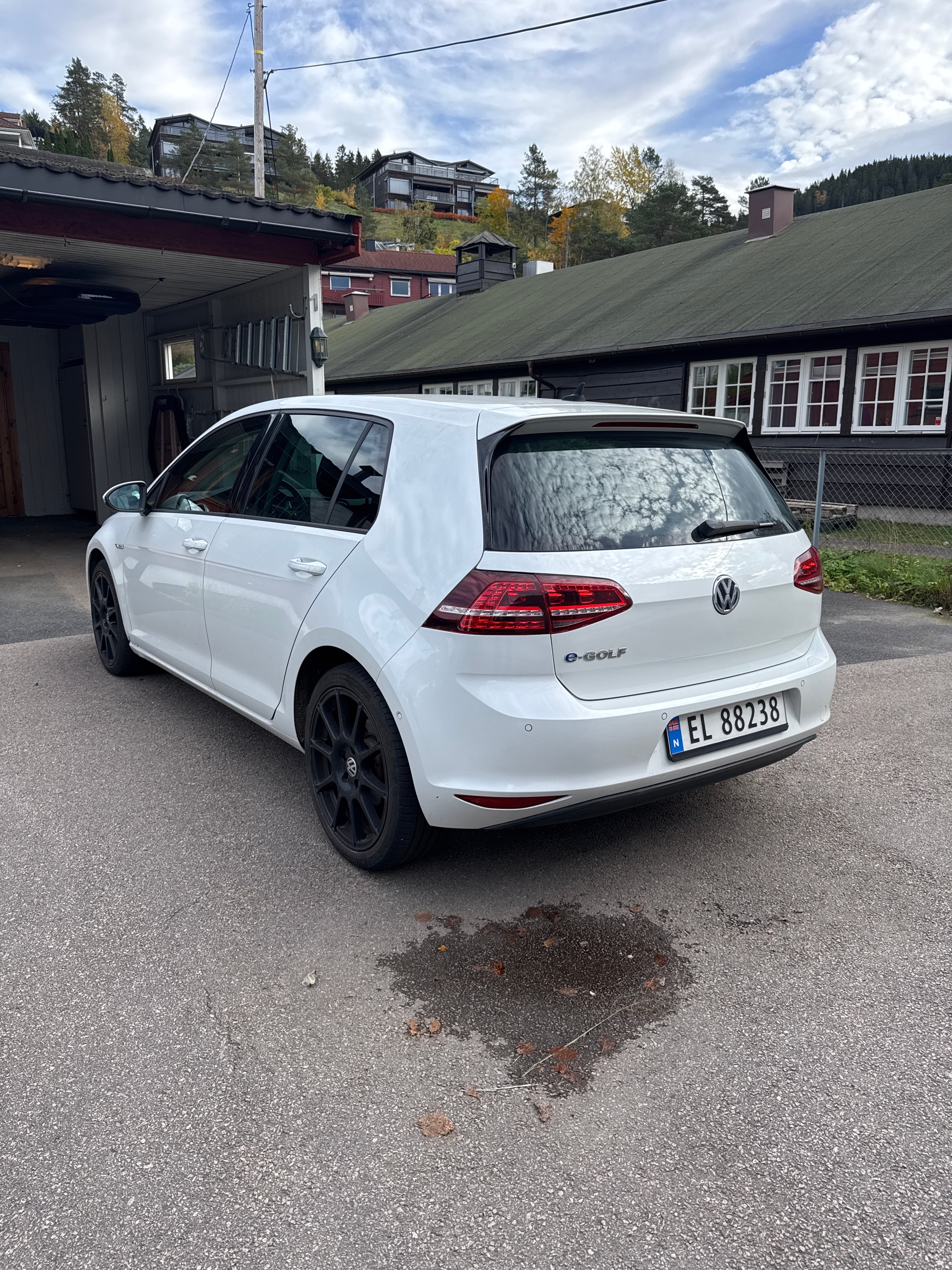 Volkswagen e-Golf med GPS