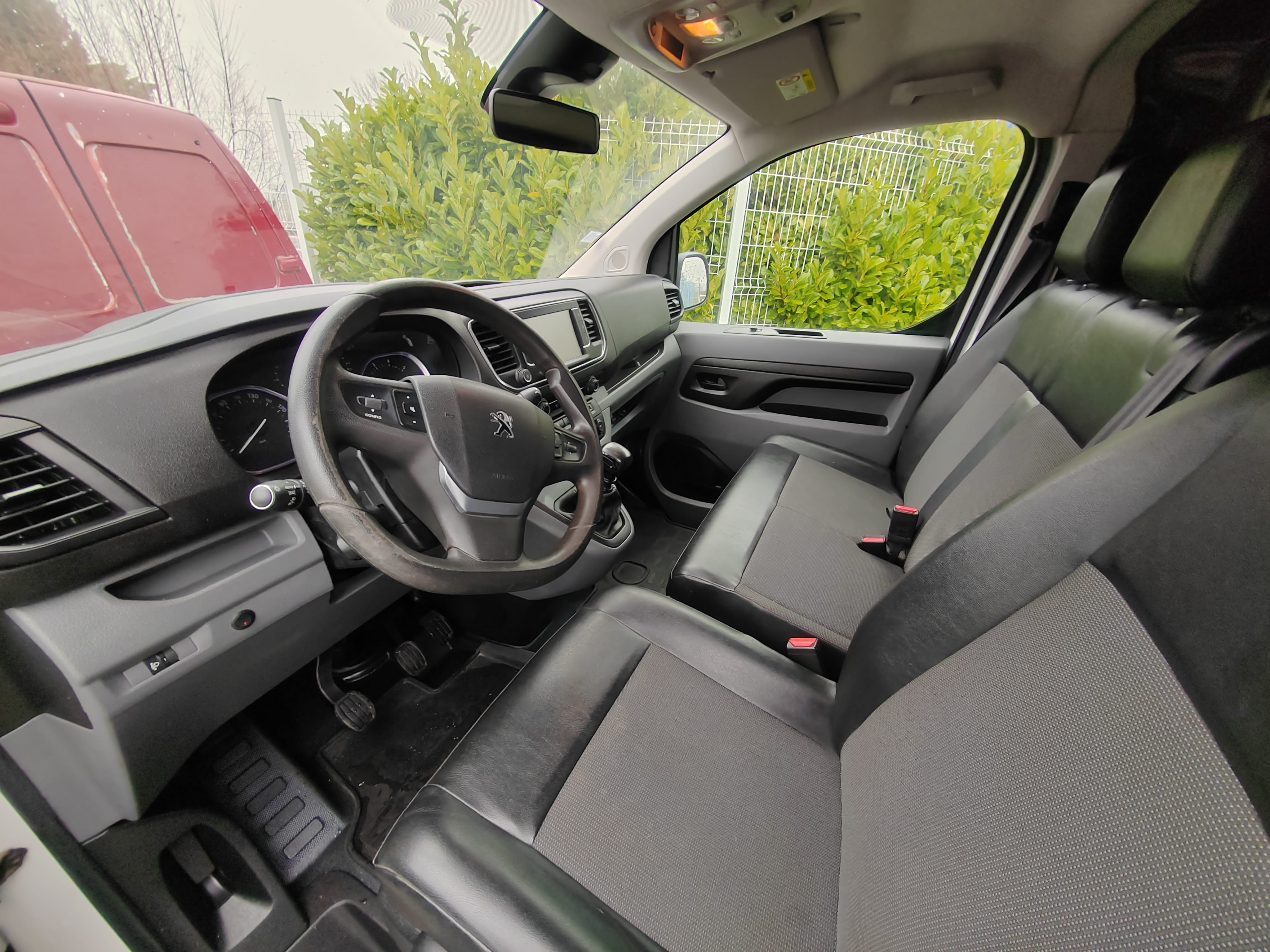 Peugeot Expert Long - 2.0L BlueHDI 120ch (6m3) avec Apple CarPlay