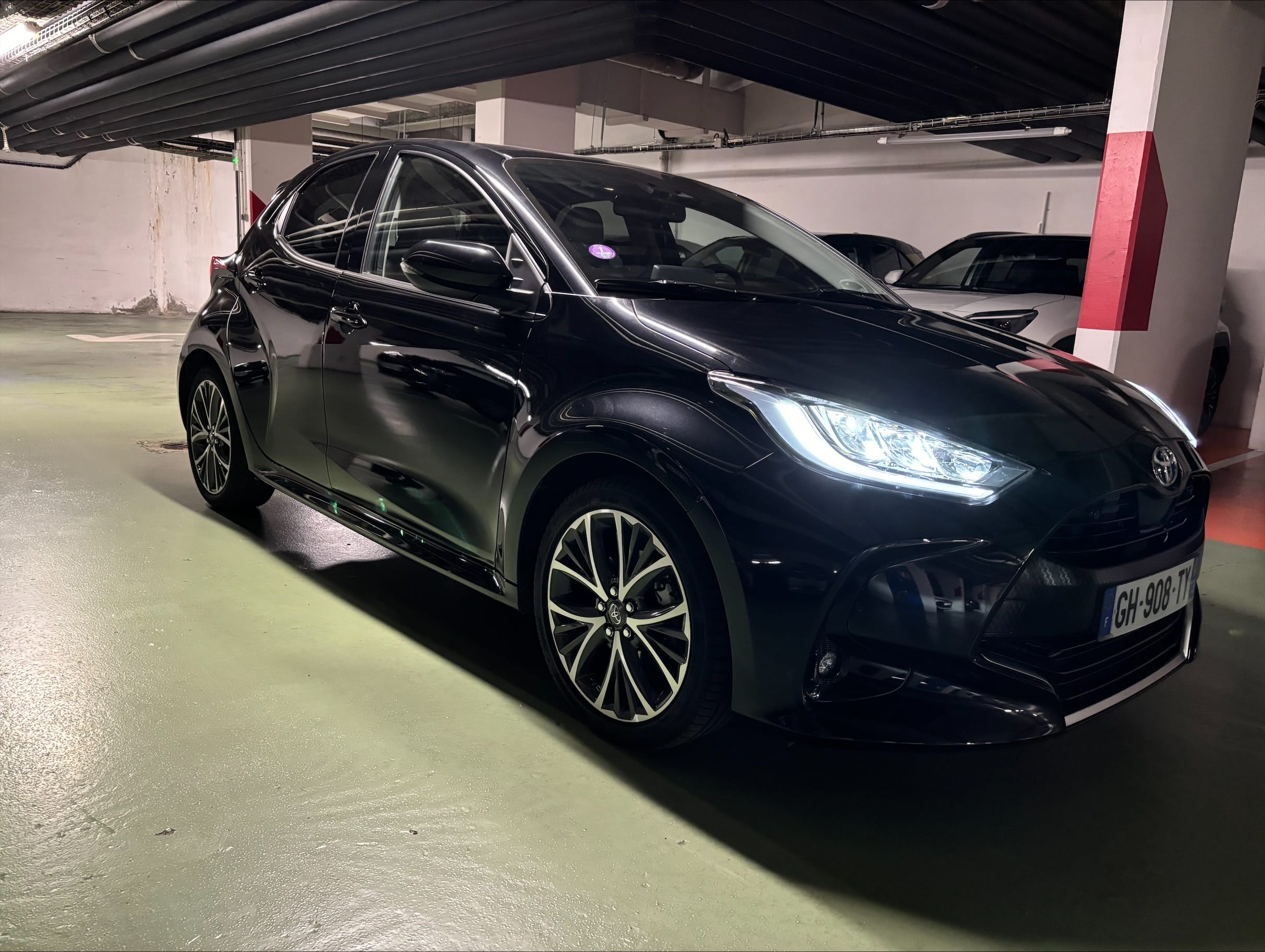 Toyota Yaris Hybride avec Climatisation